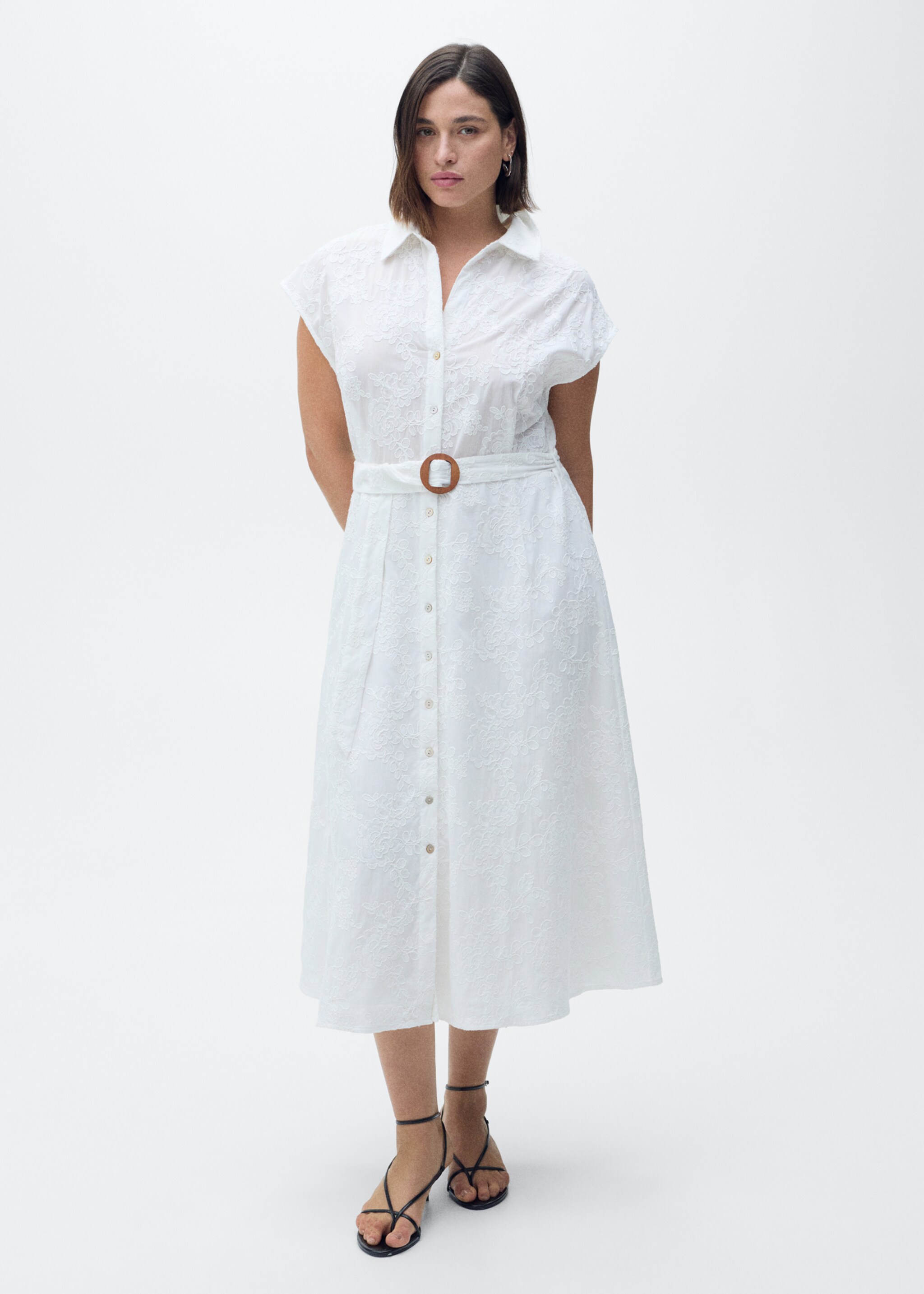 Robe-chemise brodée avec ceinture - Détail de l'article 3
