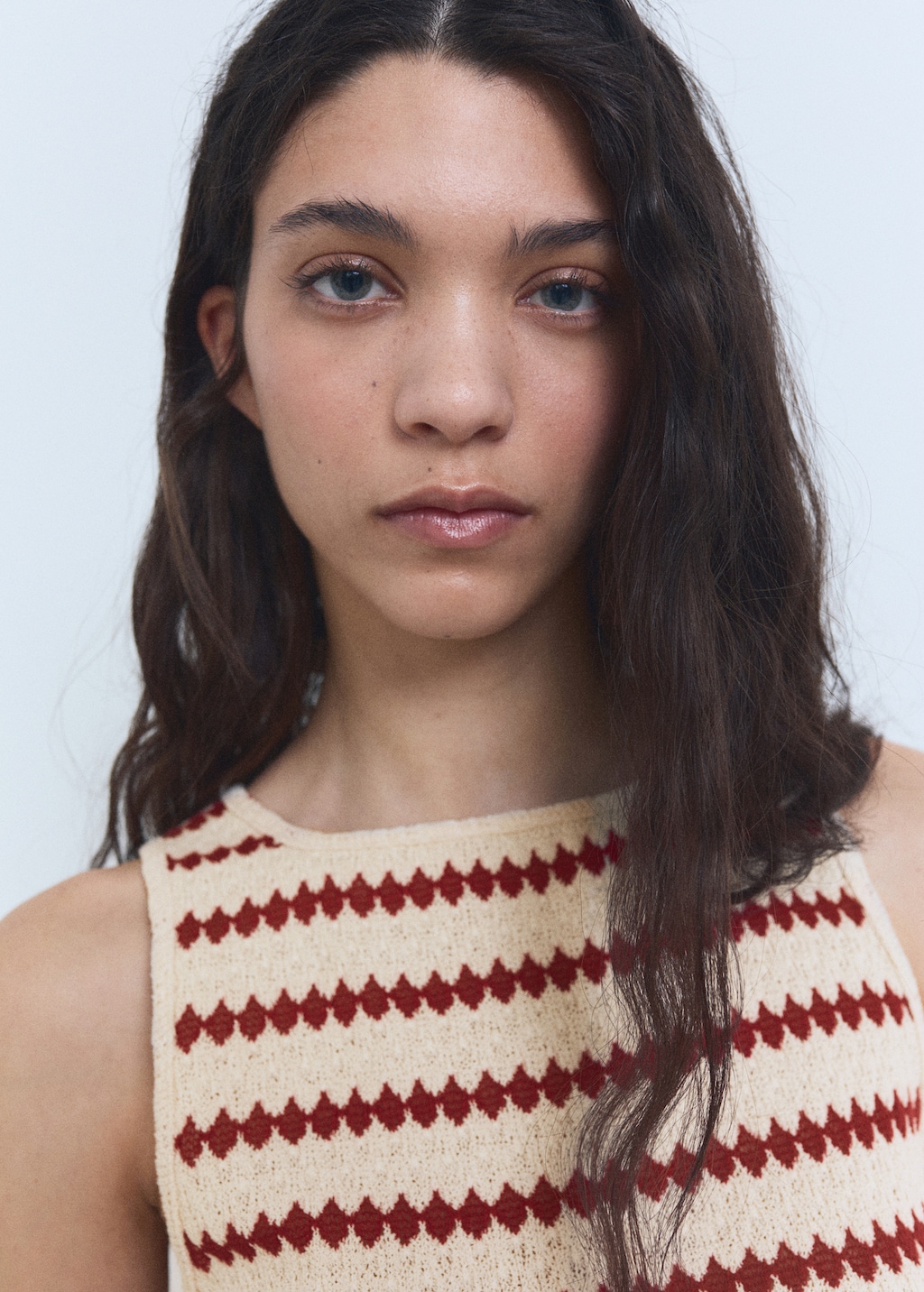 【セール/送料・関税無料/日本未入荷】CROWN STRIPE KNIT TOP Knitted top with geometric print - Women | MANGO Gambia