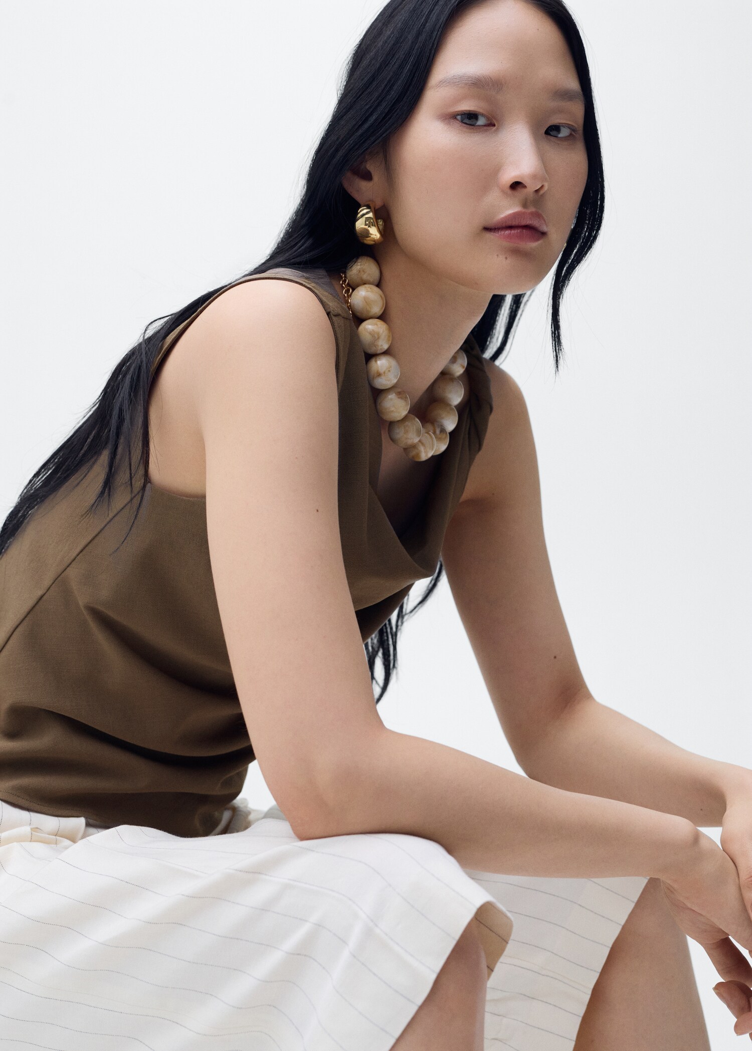Asymmetrical draped top with straps - Details of the article 2