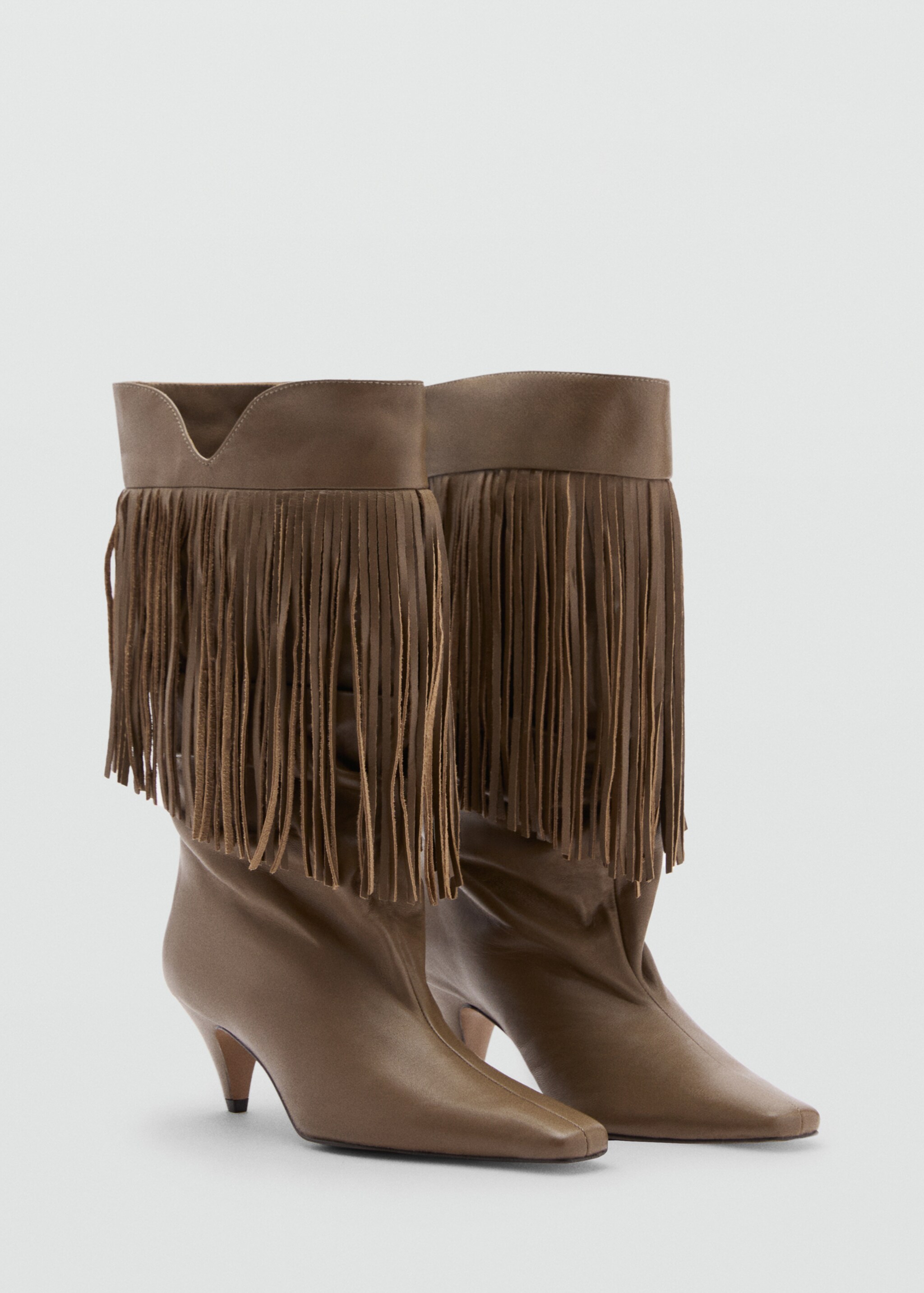 Bottines cuir talon franges - Plan moyen