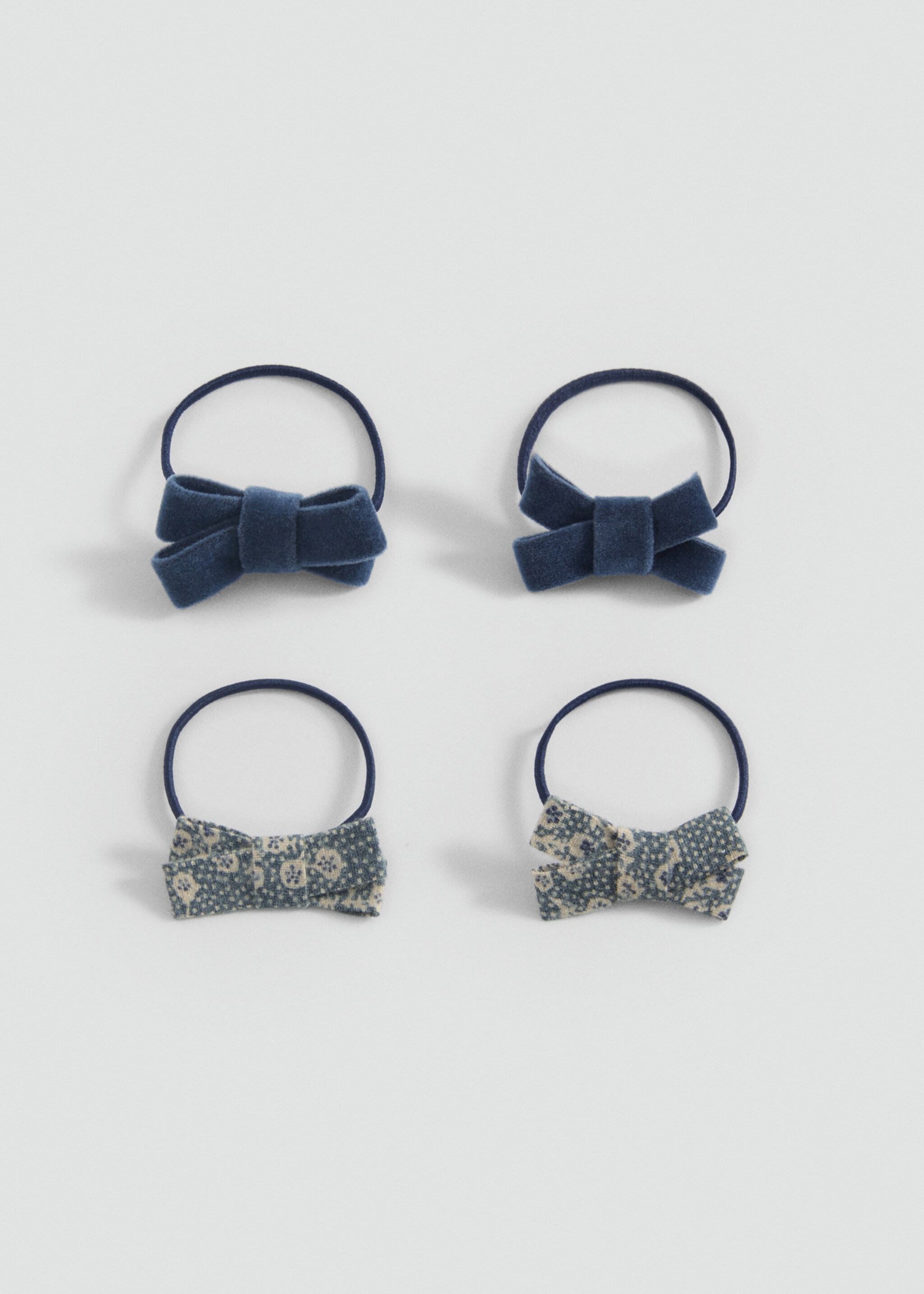 Pack of 4 scrunchies - Article without model