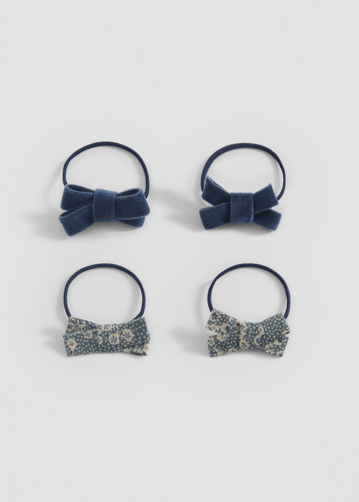 Pack of 4 scrunchies - Article without model