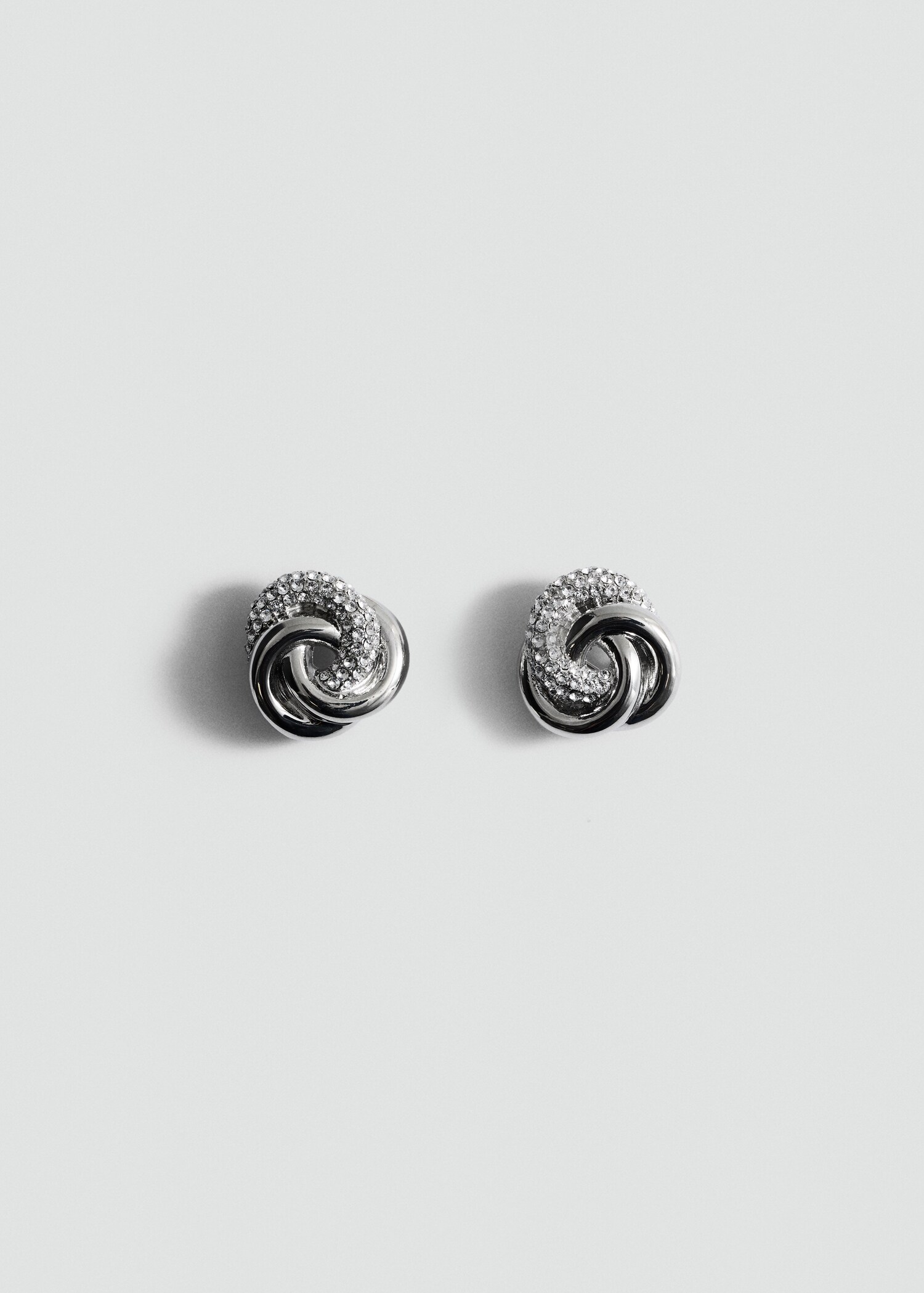 Linked hoop earrings with crystals - Article without model