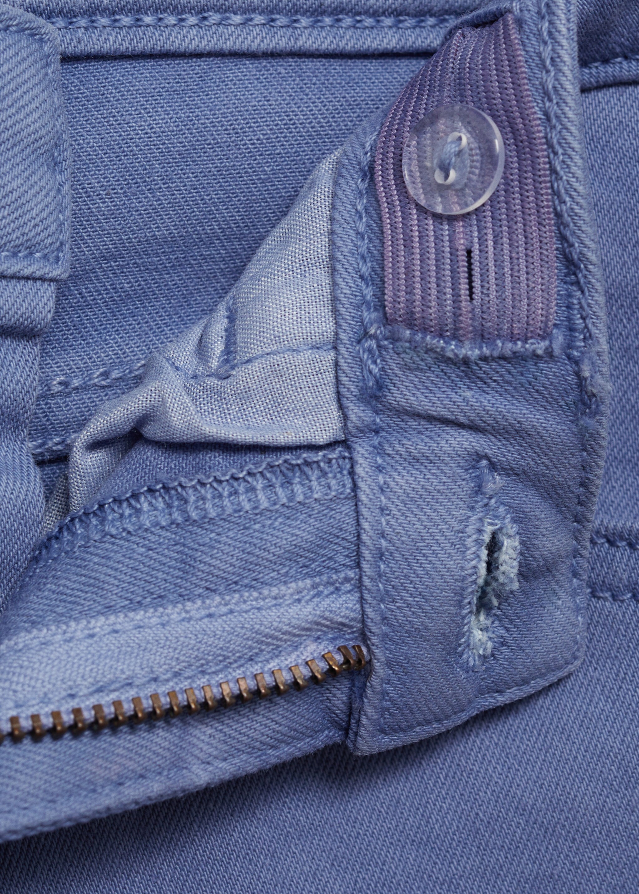 Frayed low-rise skinny jeans - Details of the article 8