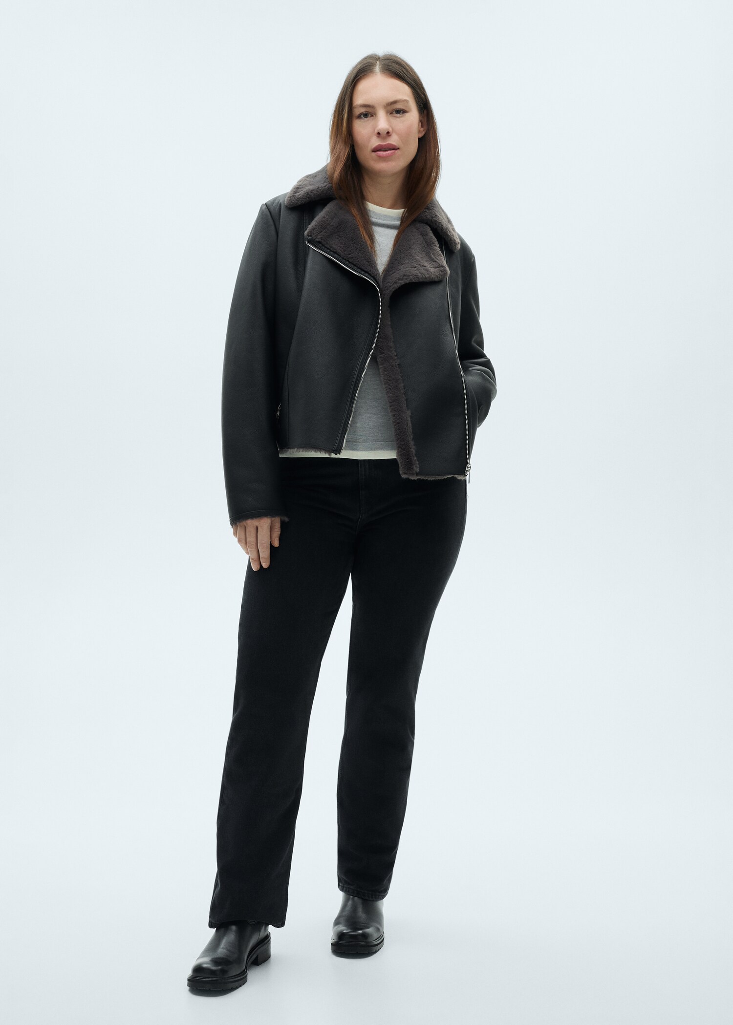Jacket with shearling-effect lining - Details of the article 3