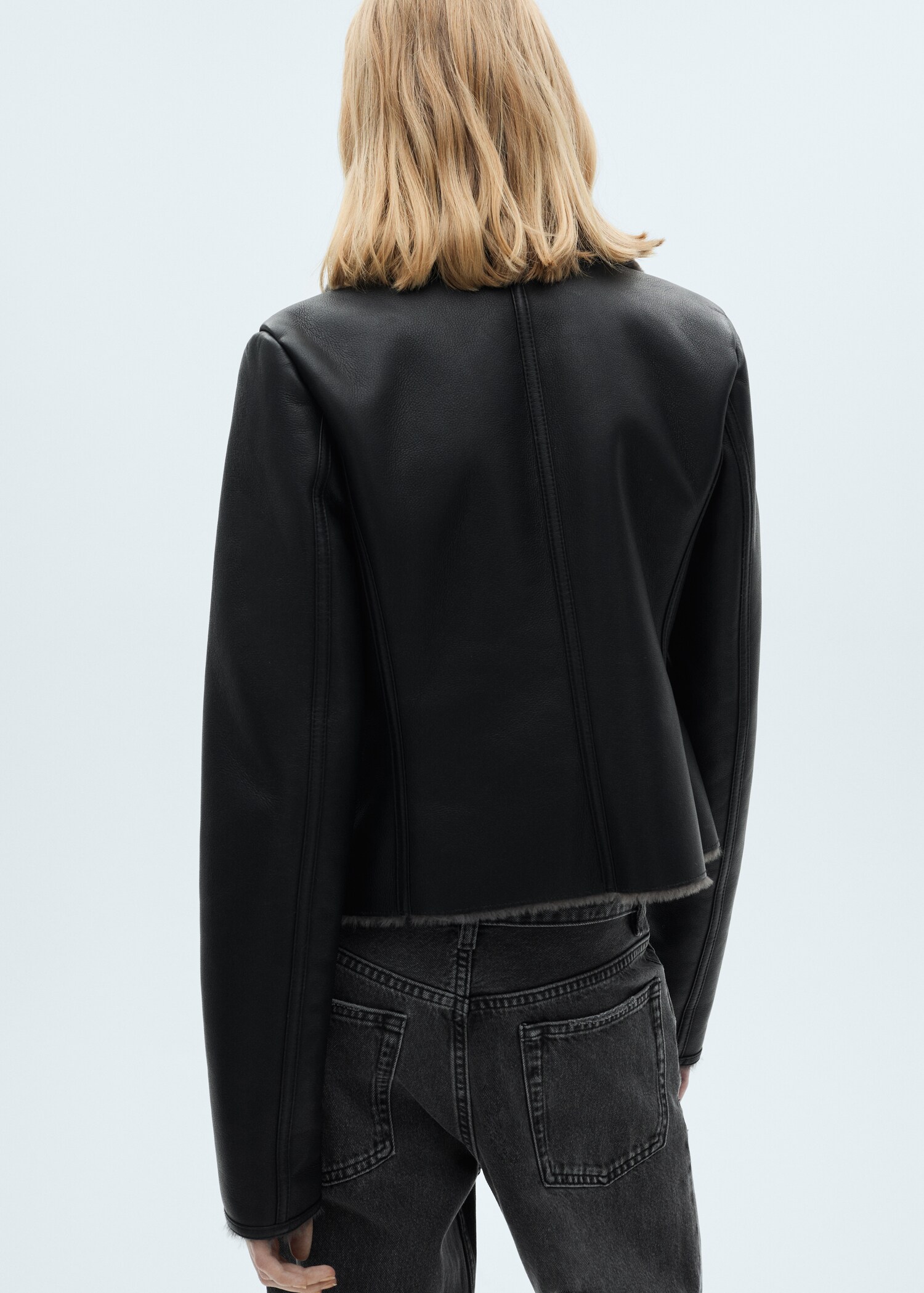 Jacket with shearling-effect lining - Reverse of the article