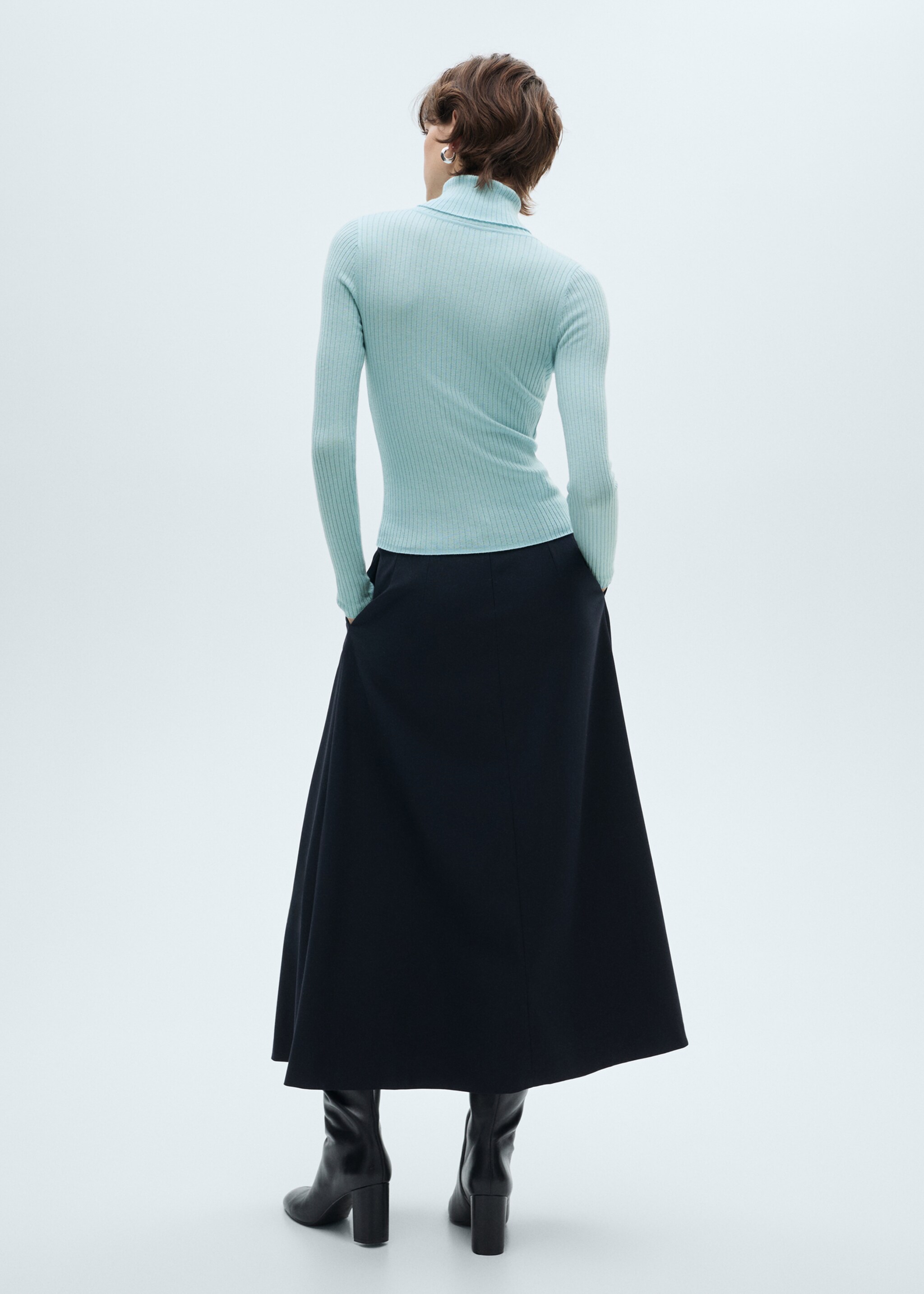 Wool blend turtleneck sweater - Reverse of the article
