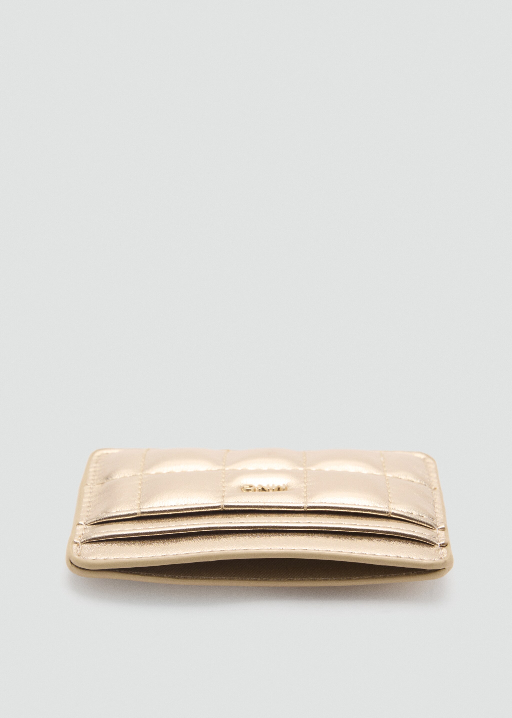 Quilted cardholder with logo - Details of the article 1