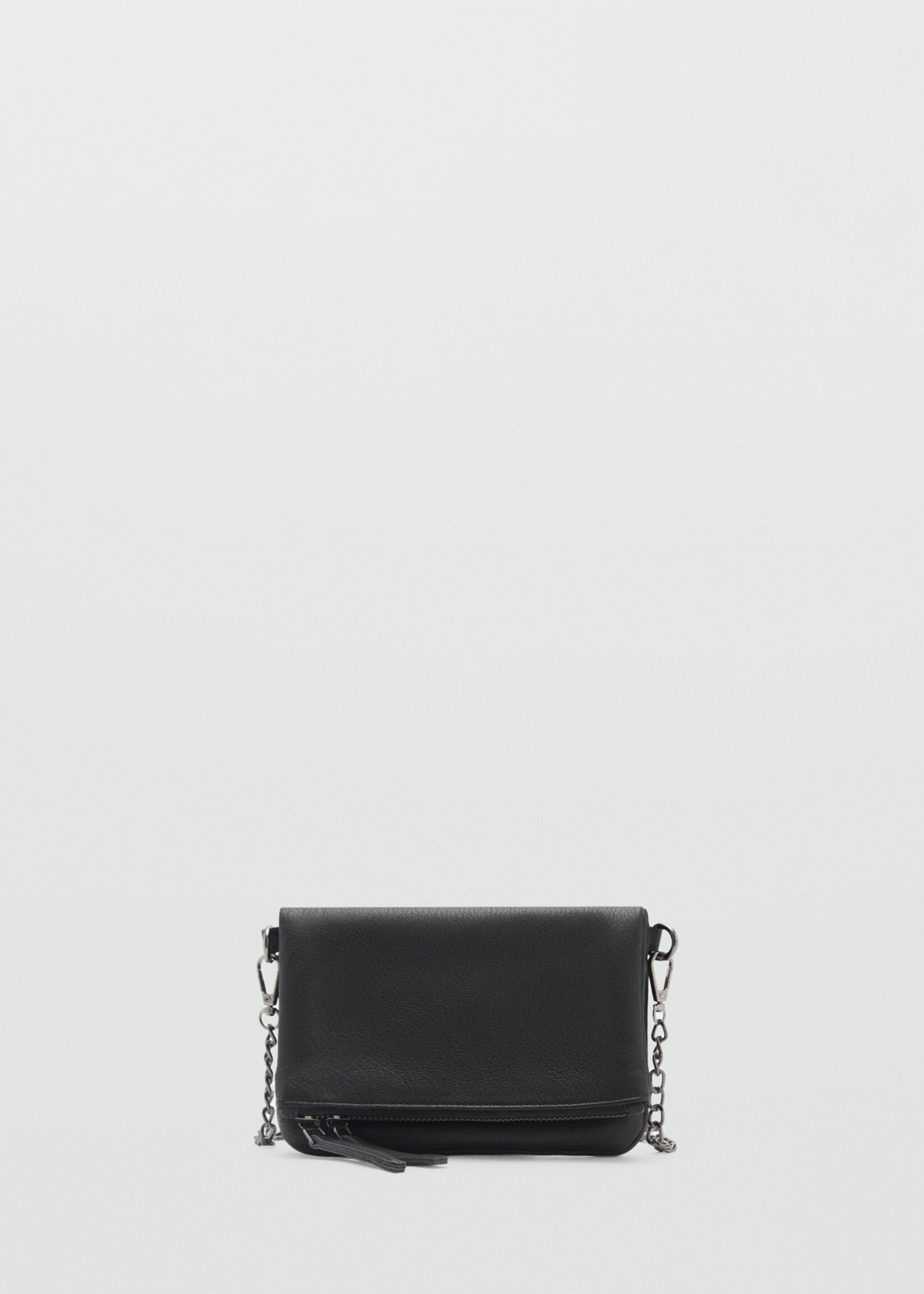 Bolso sobre cadena - Artículo sin modelo