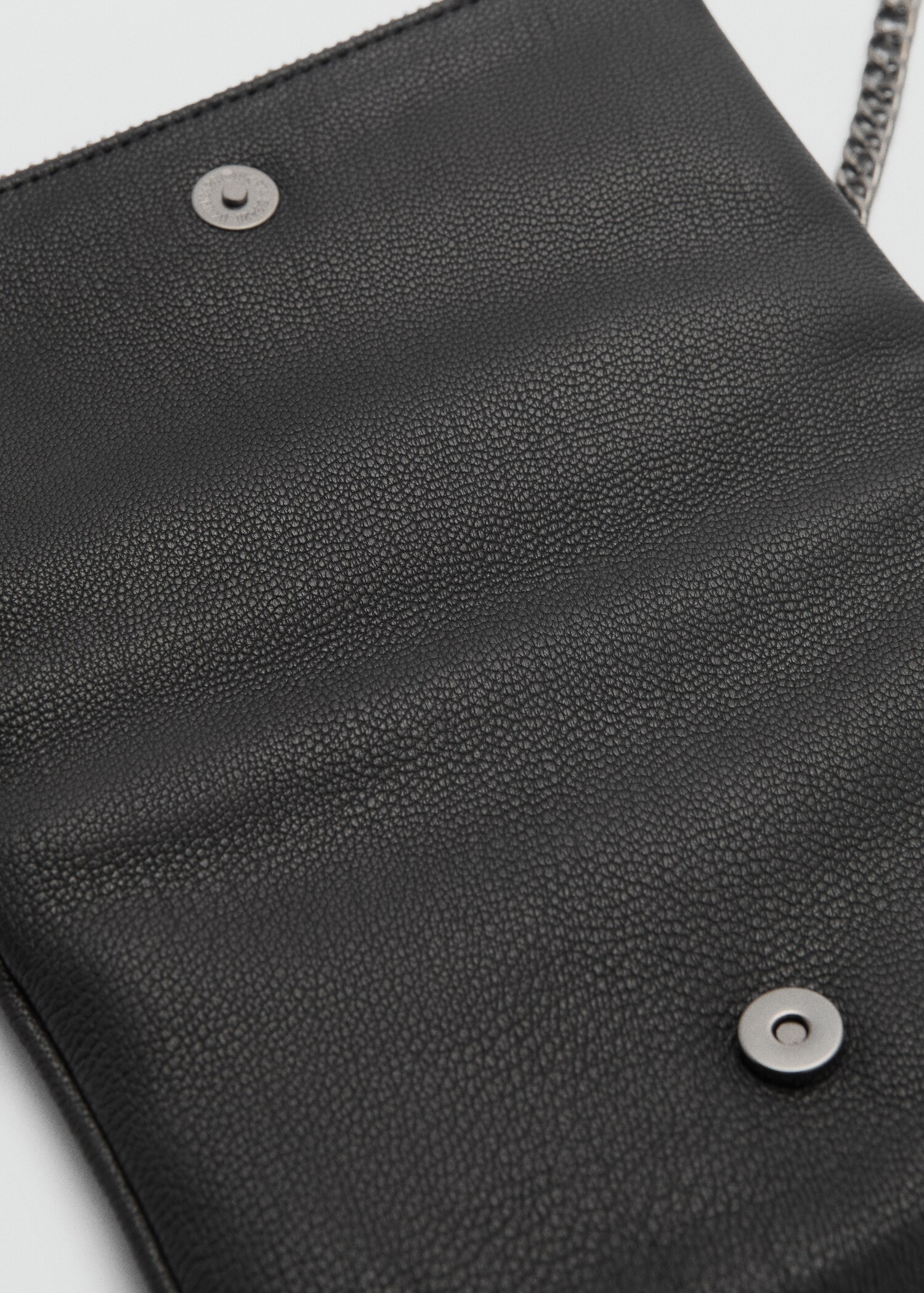 Chain envelope bag - Details of the article 2