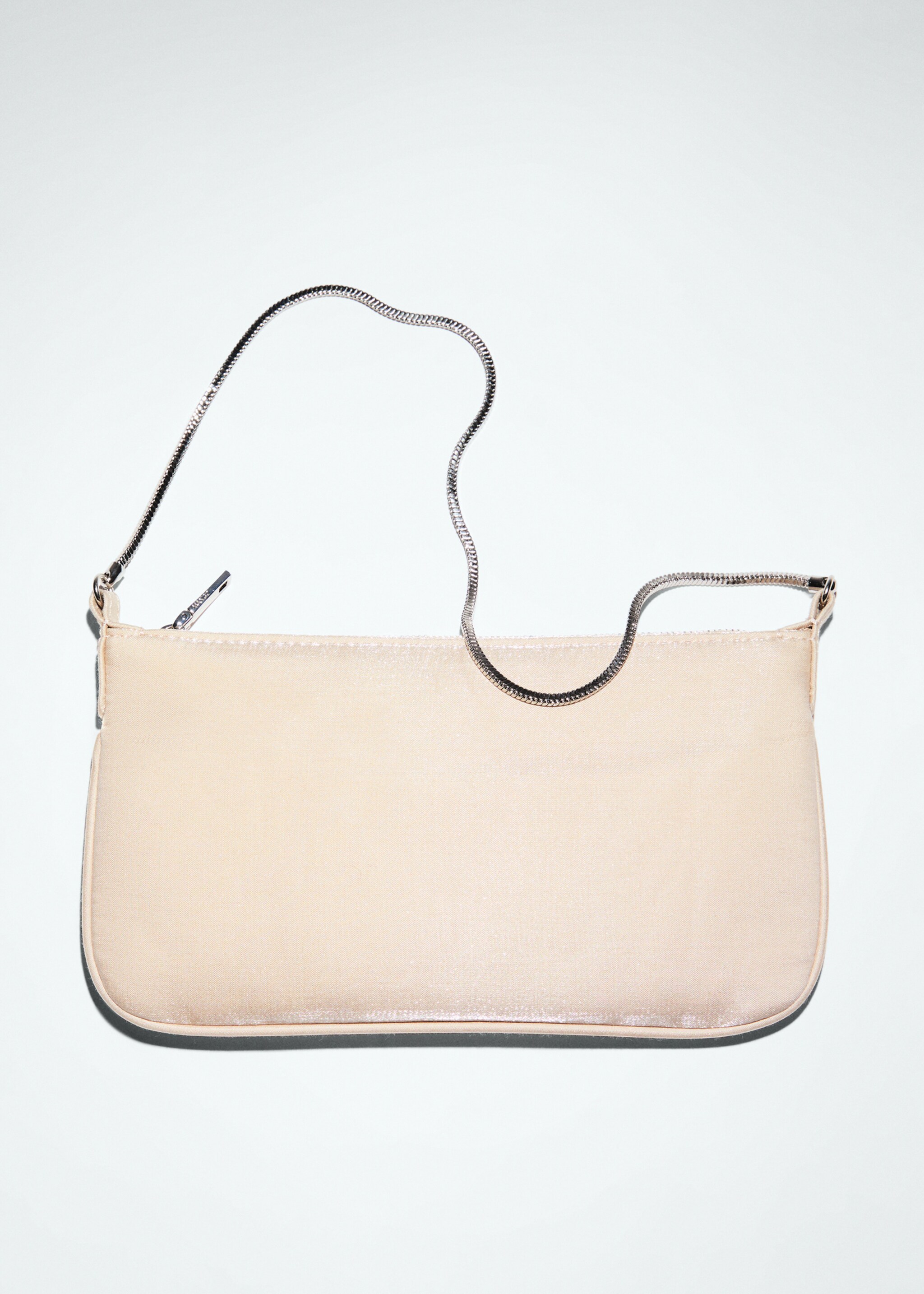Shiny finish chain bag - Details of the article 5