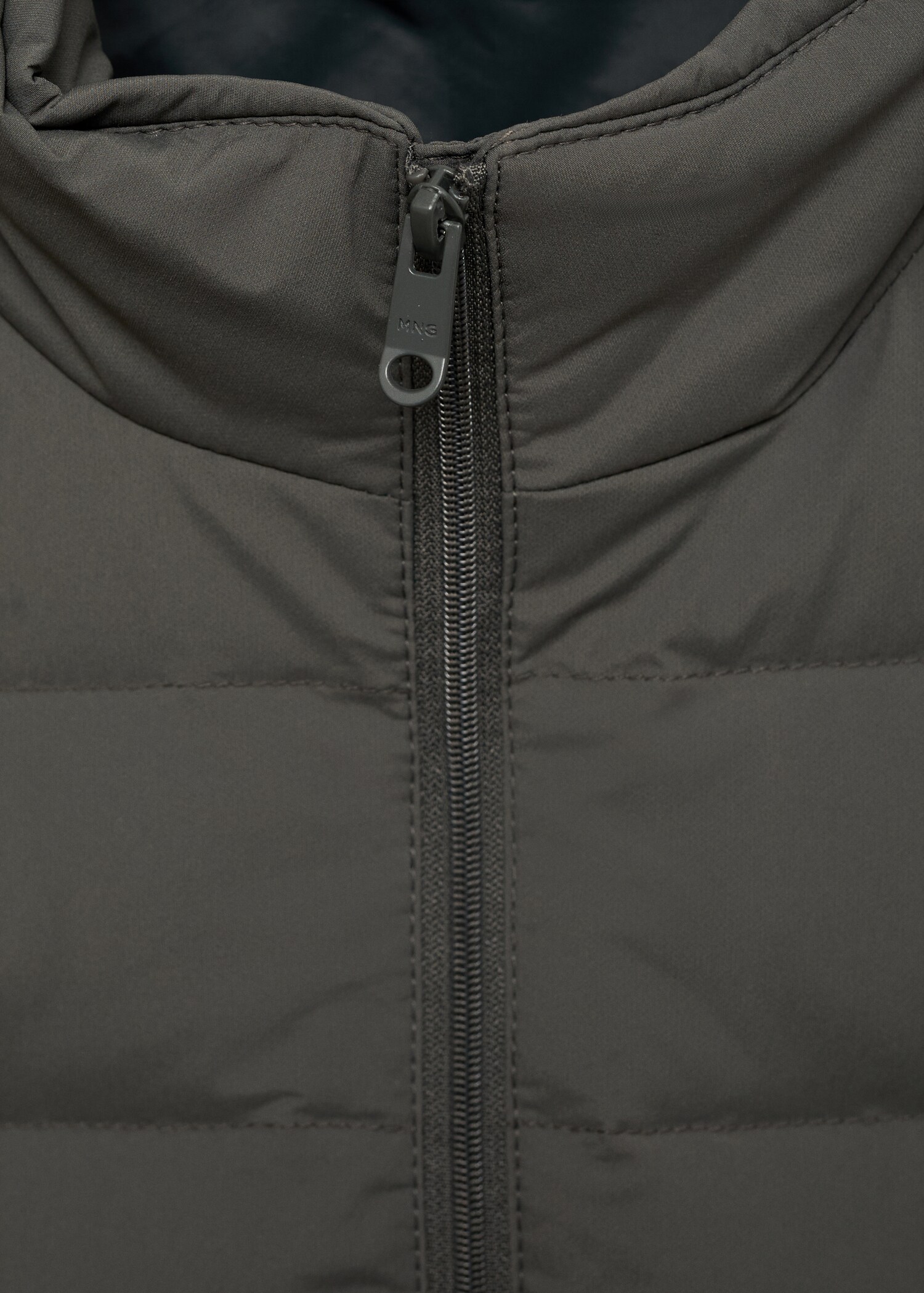 Quiltad väst dun- och fjäderfyllning - Detaljer om artikeln 8