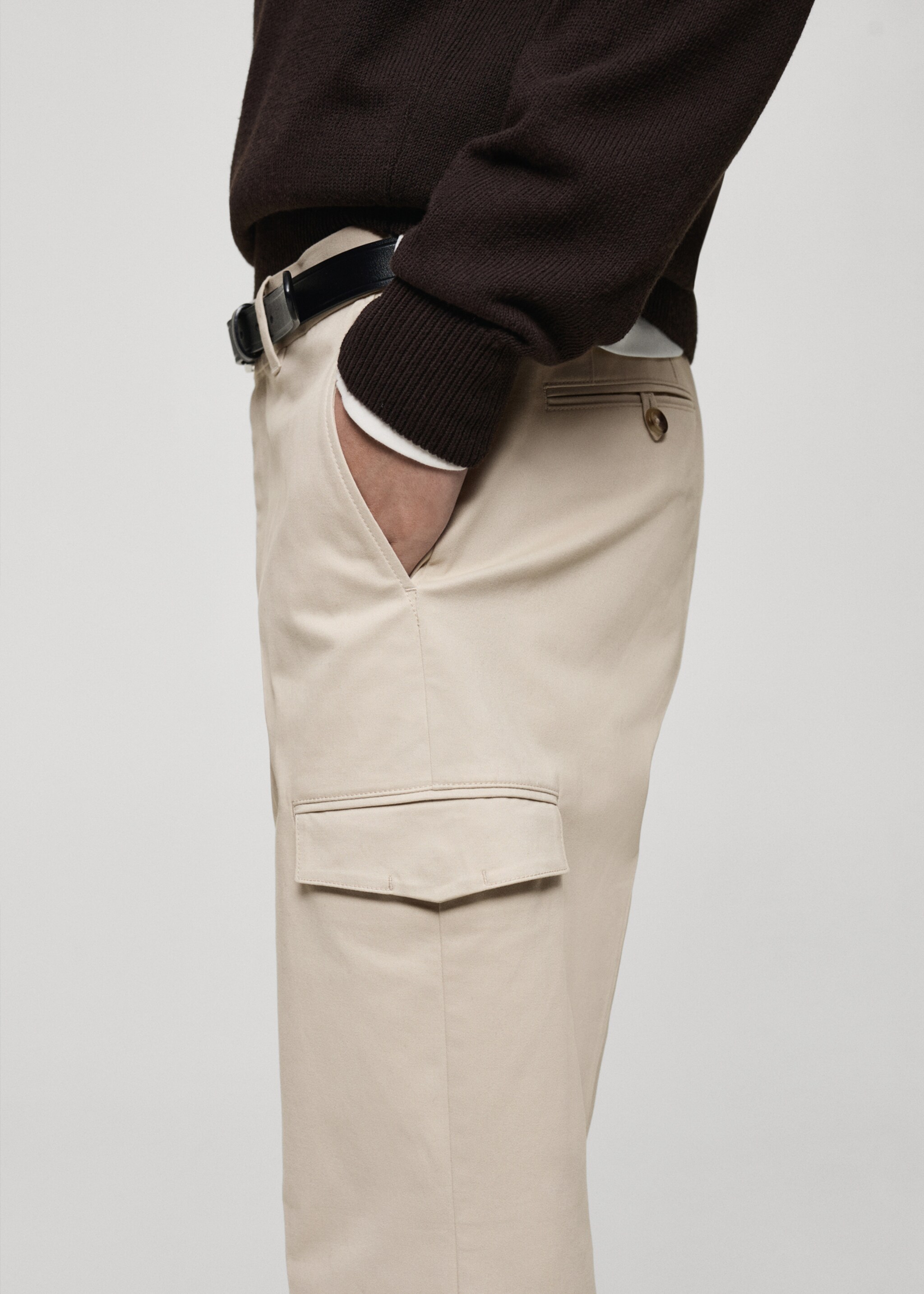 Pantalón cargo algodón regular fit - Detalle del artículo 1