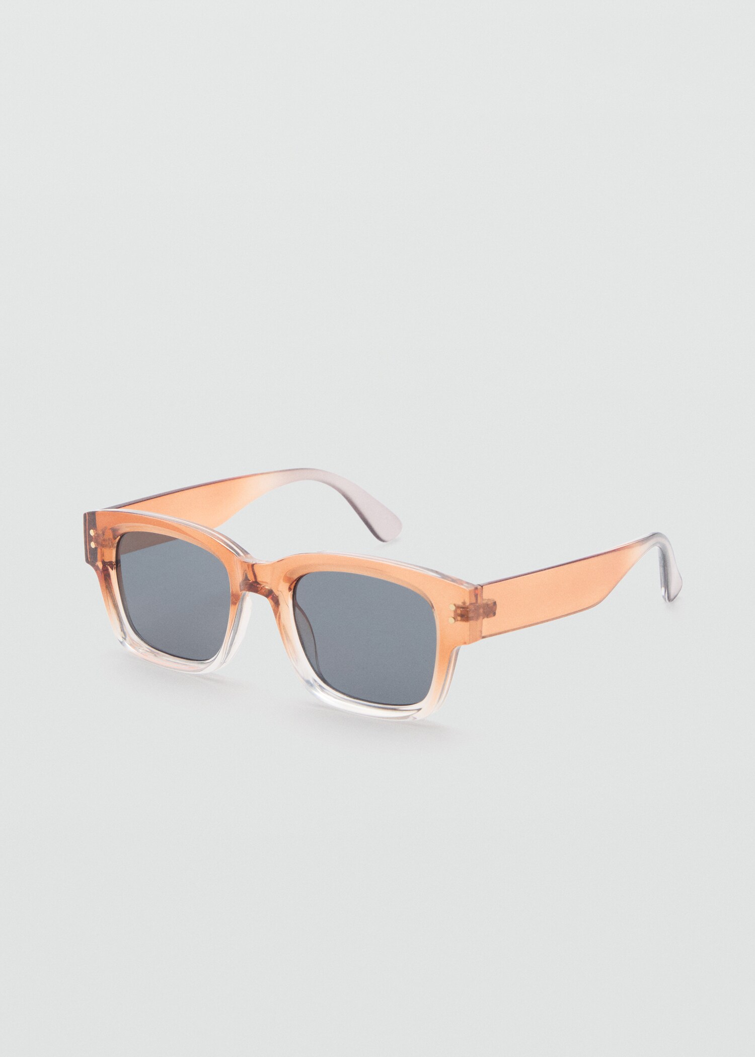 Gafas de sol montura degradada - Plano medio
