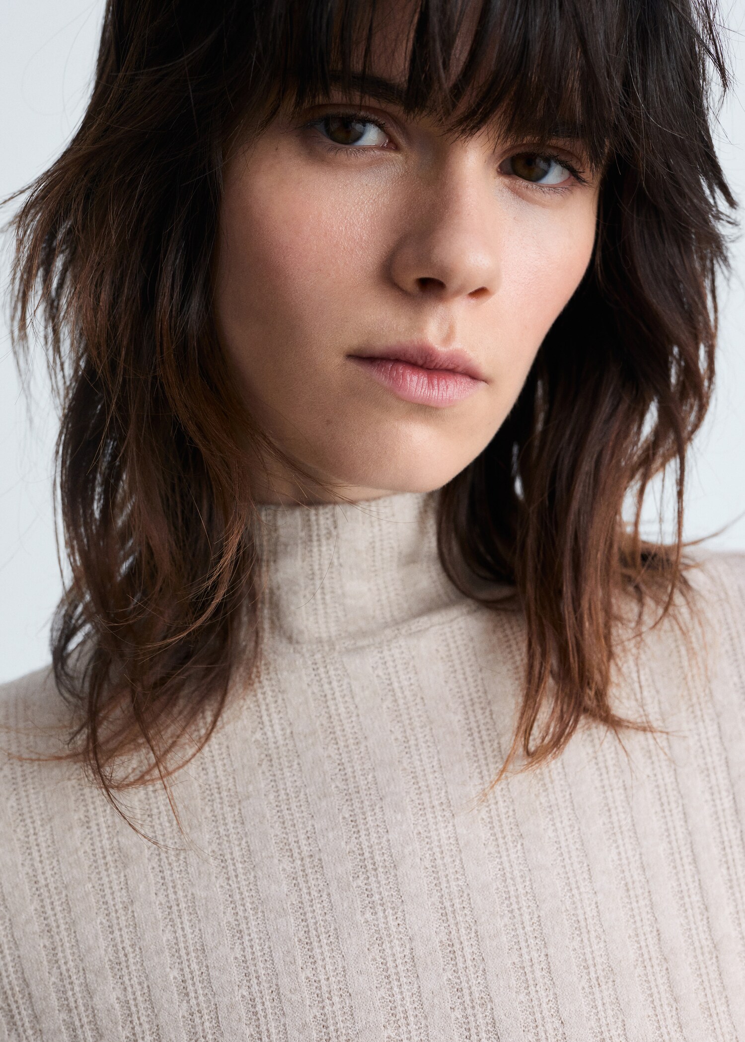 Ribbed high neck t-shirt - Details of the article 1
