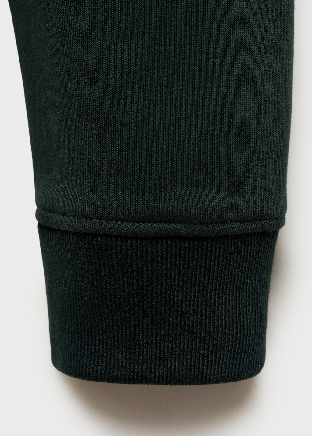 Regular-fit zip-neck sweatshirt - Men | MANGO Canada