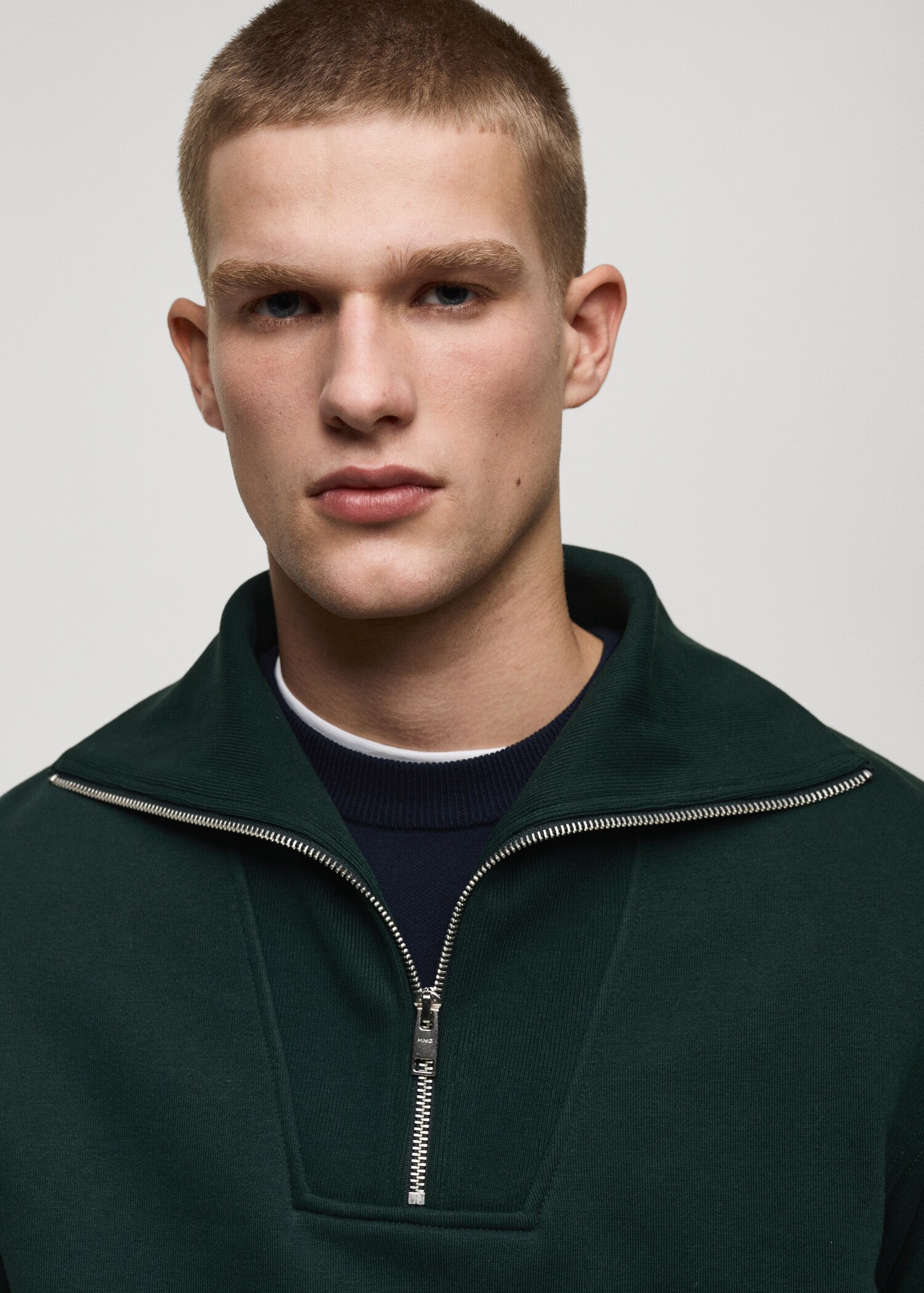 Regular-Fit-Sweatshirt mit Zip-Kragen - Detail des Artikels 1