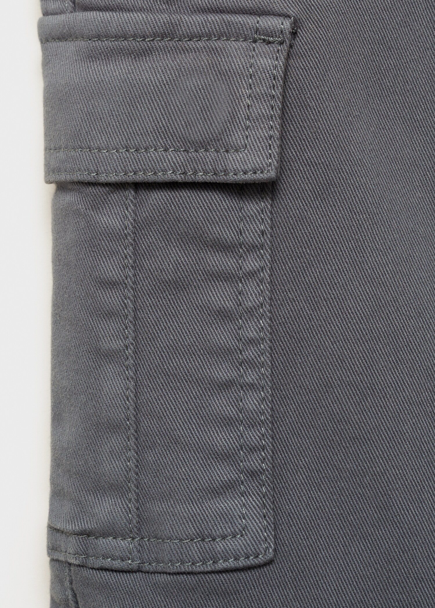 Cargo jeans - Details of the article 8