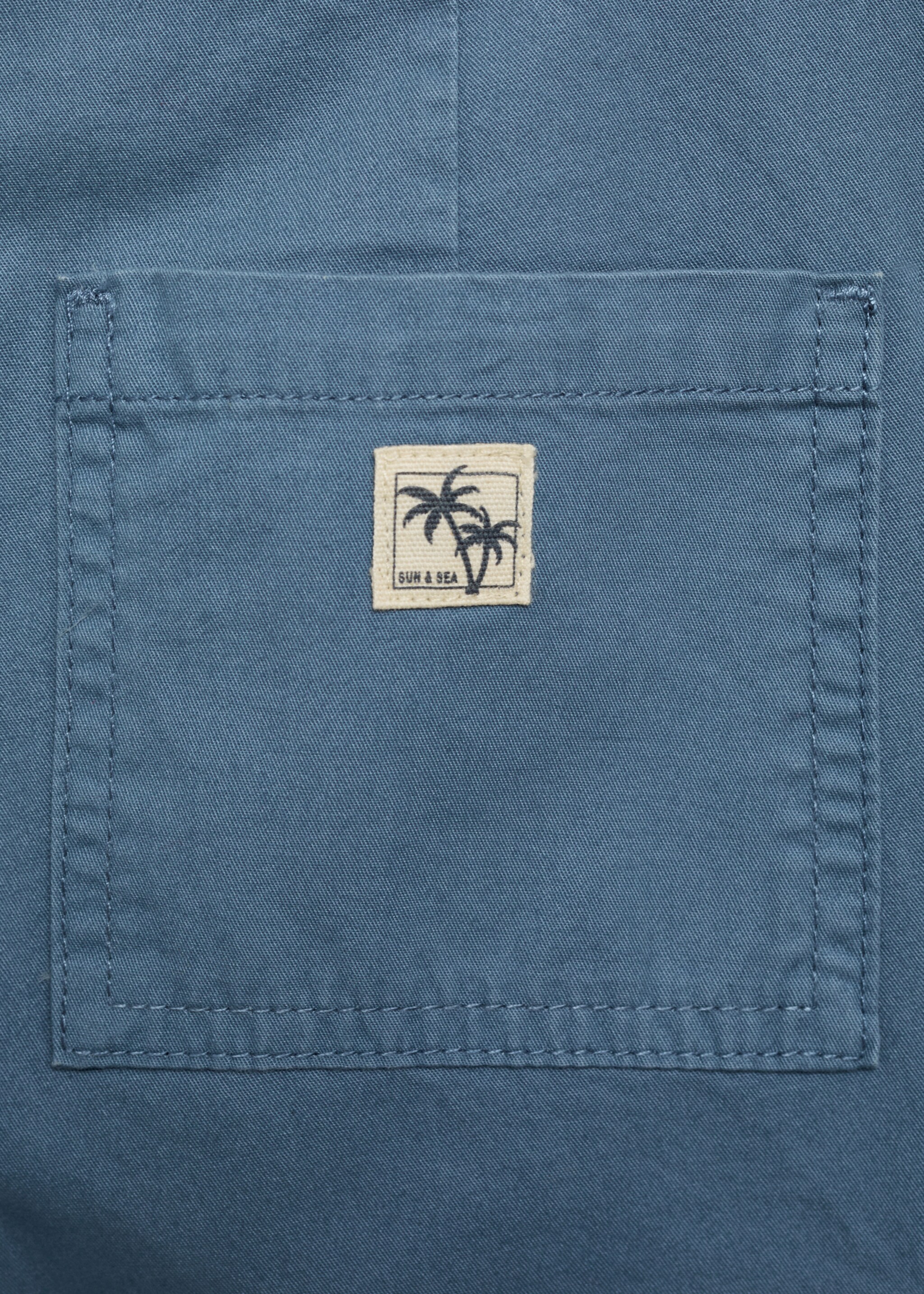 Cargo Bermuda shorts - Details of the article 8