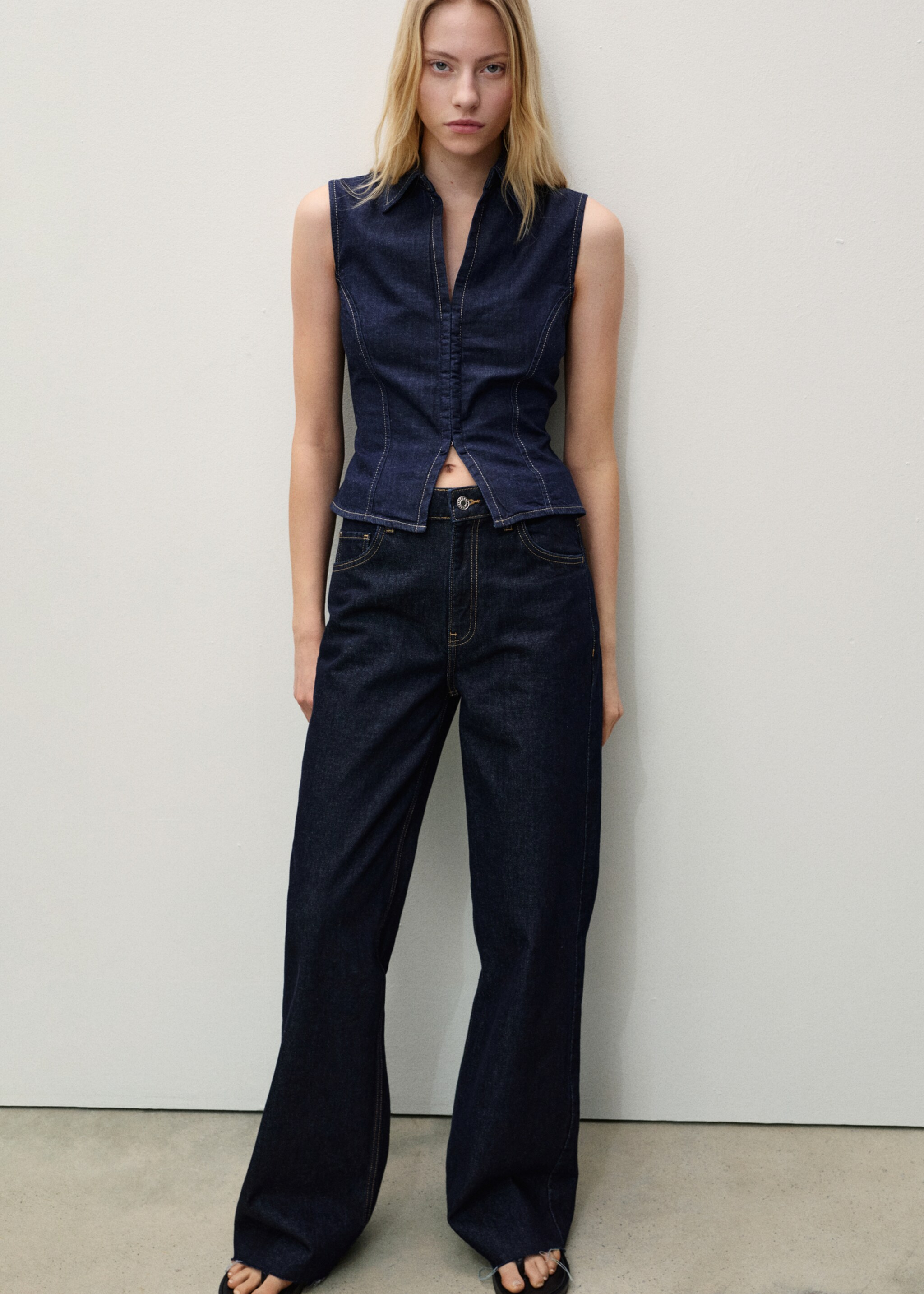 Danila wide-leg rinse-wash jeans - Details of the article 1