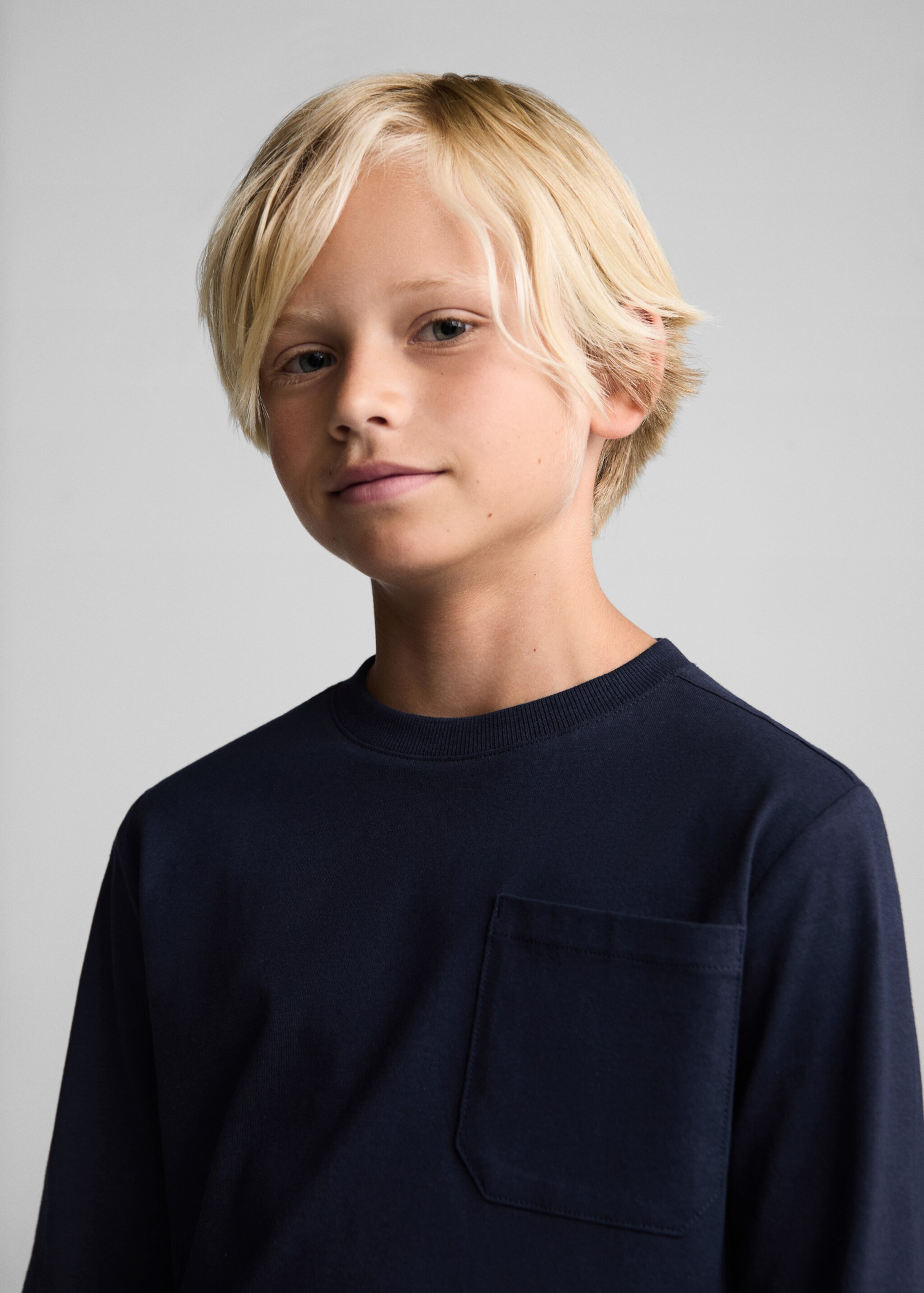 Basic T-shirt - Details of the article 1