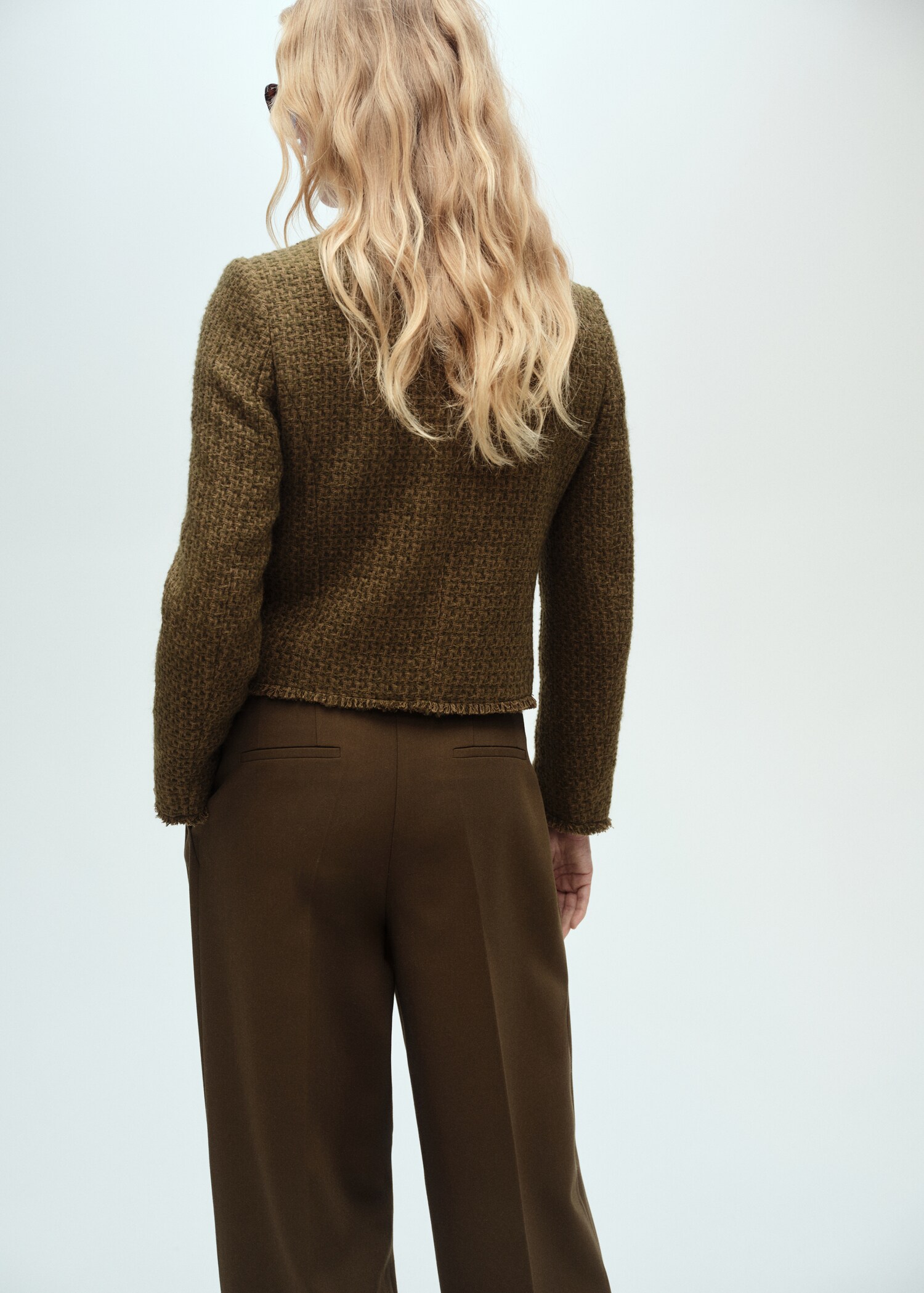 Tweed jacket with jewel buttons - Reverse of the article