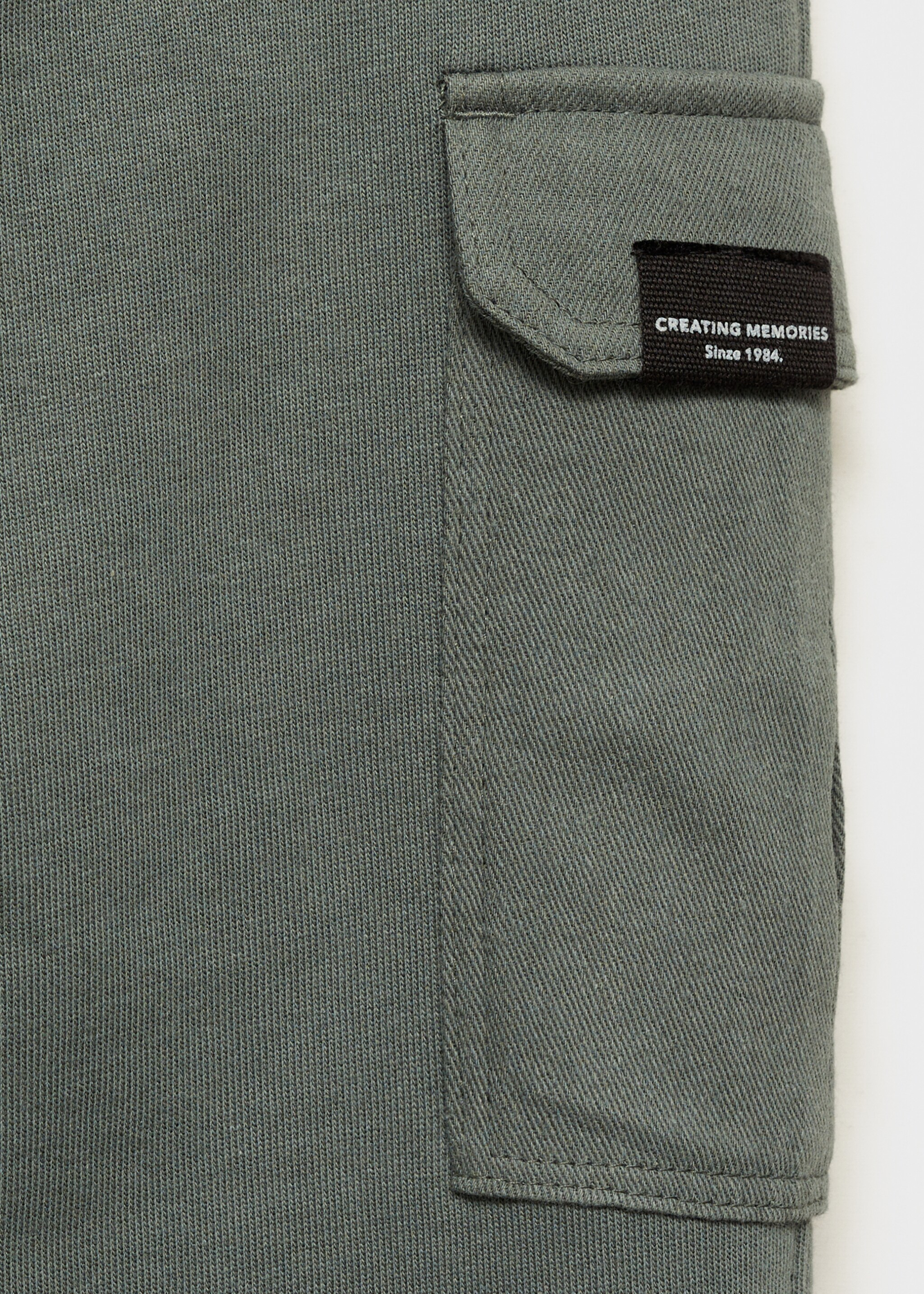Cargo jogger trousers - Details of the article 0