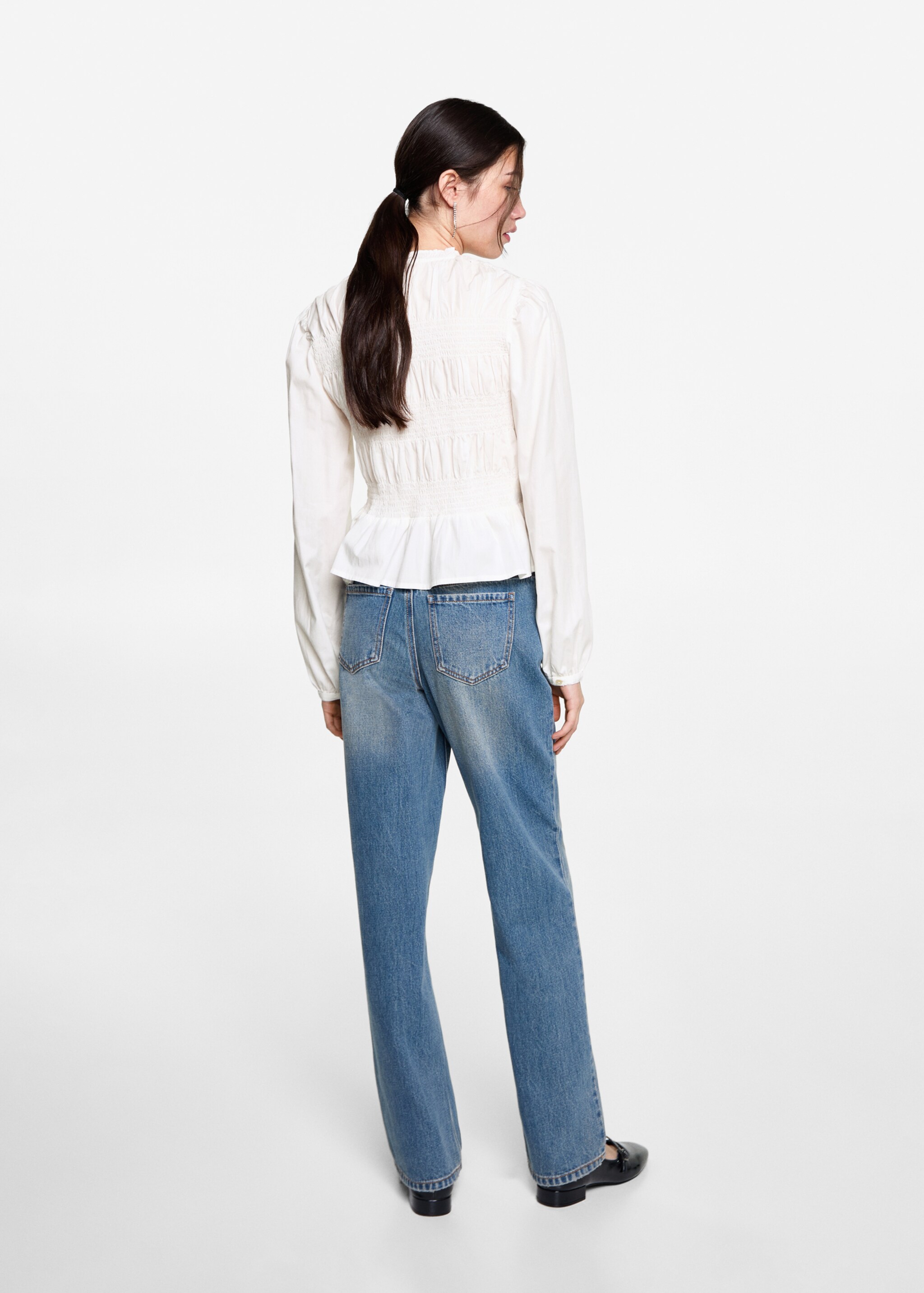 Blouse froncée volant - Verso de l’article