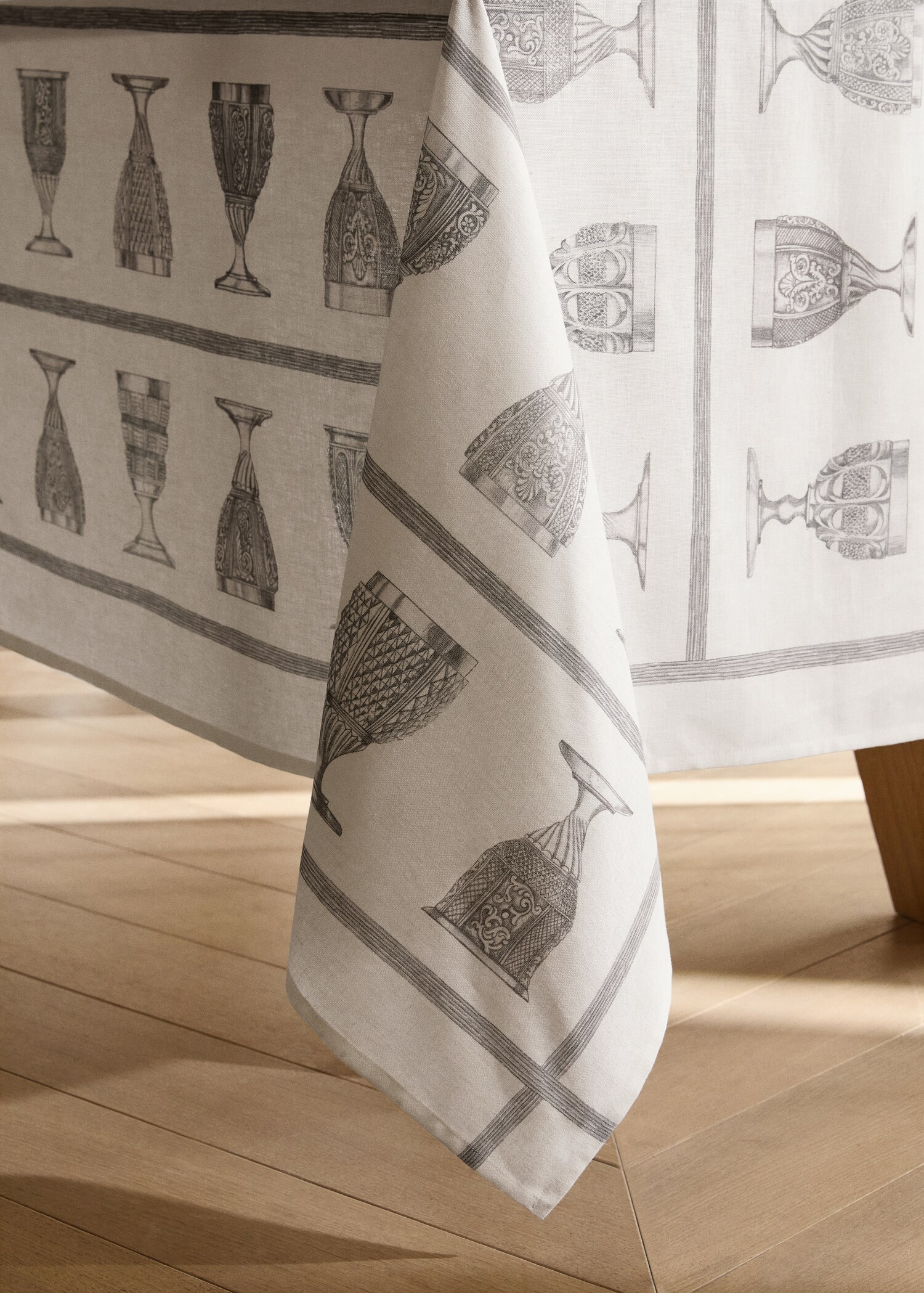 Tischdecke aus Leinen und Baumwolle mit Tassenmuster für 8 bis 10 Personen - Detail des Artikels 8