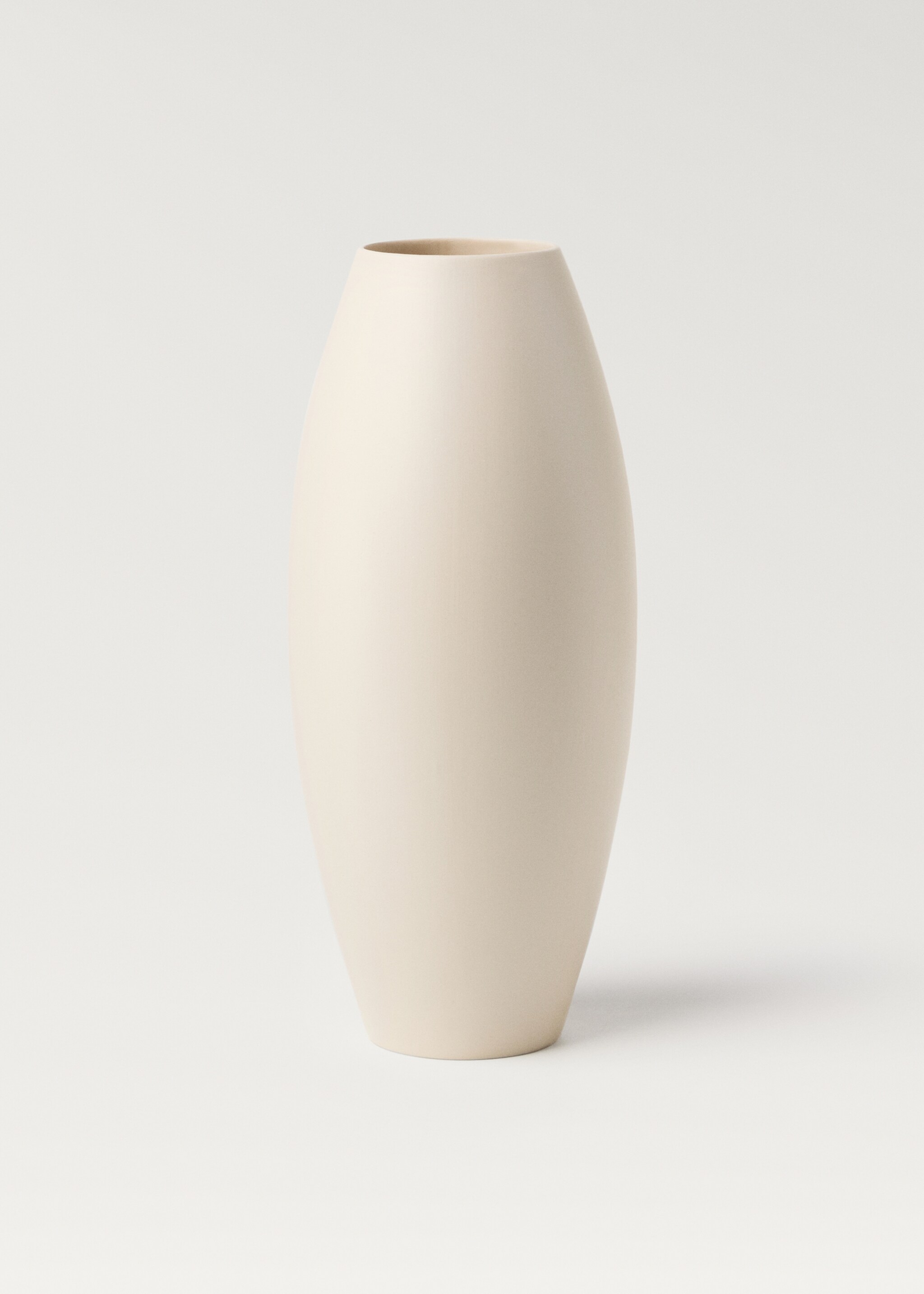 Medium oval earthenware vase - Article without model