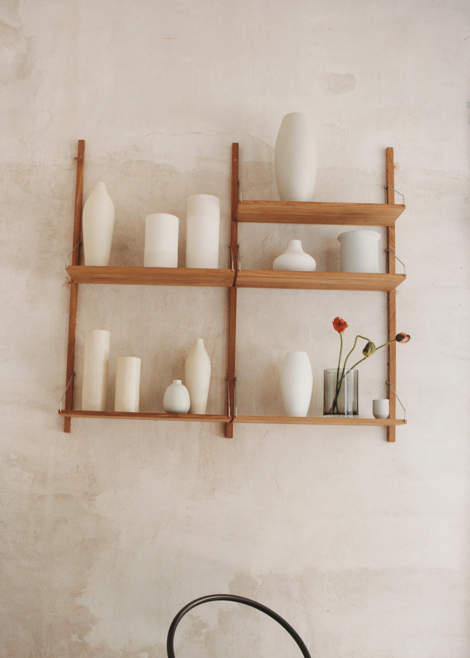 Small oval earthenware vase - Details of the article 6