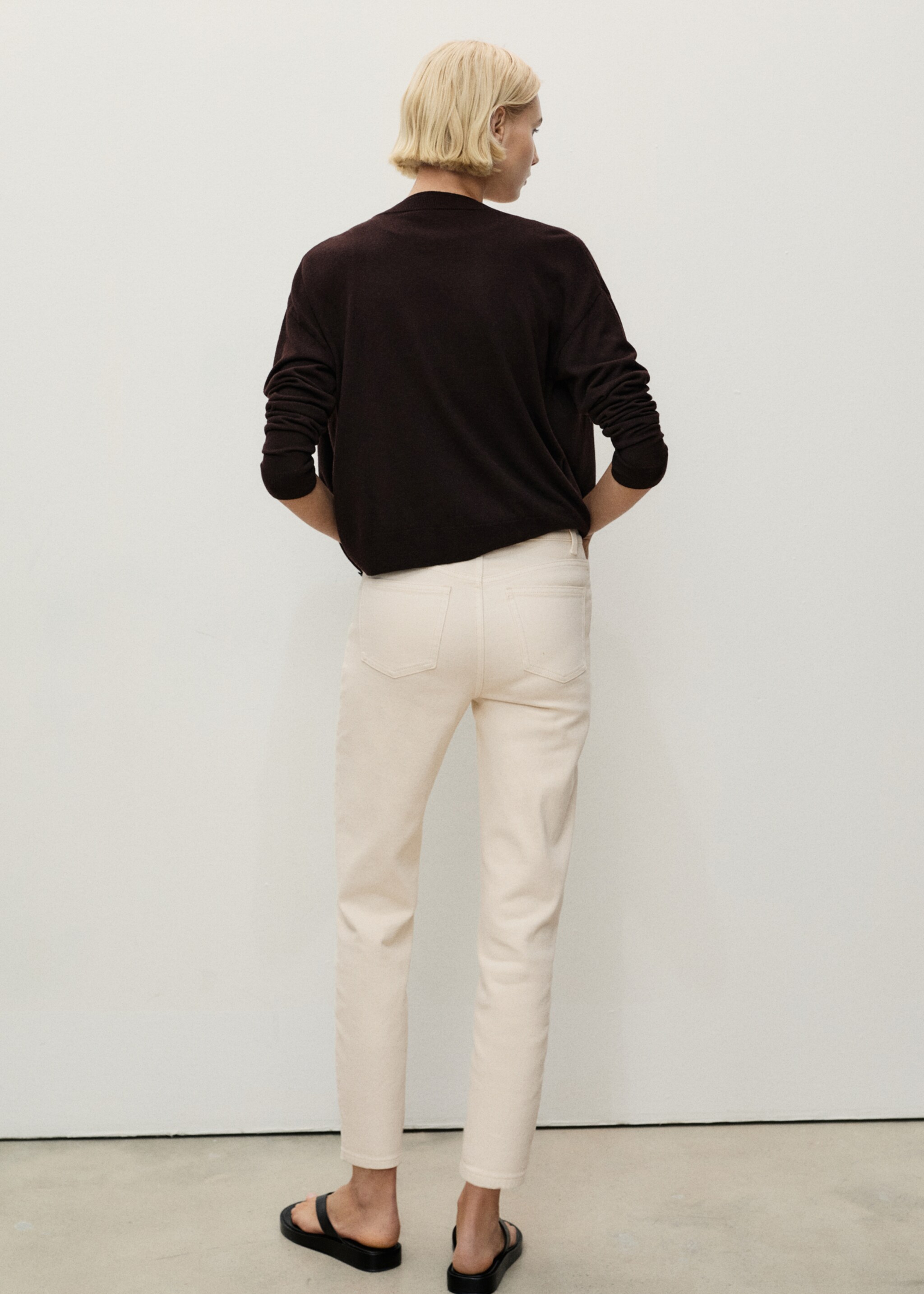 Newmom comfort high-rise jeans - Reverse of the article
