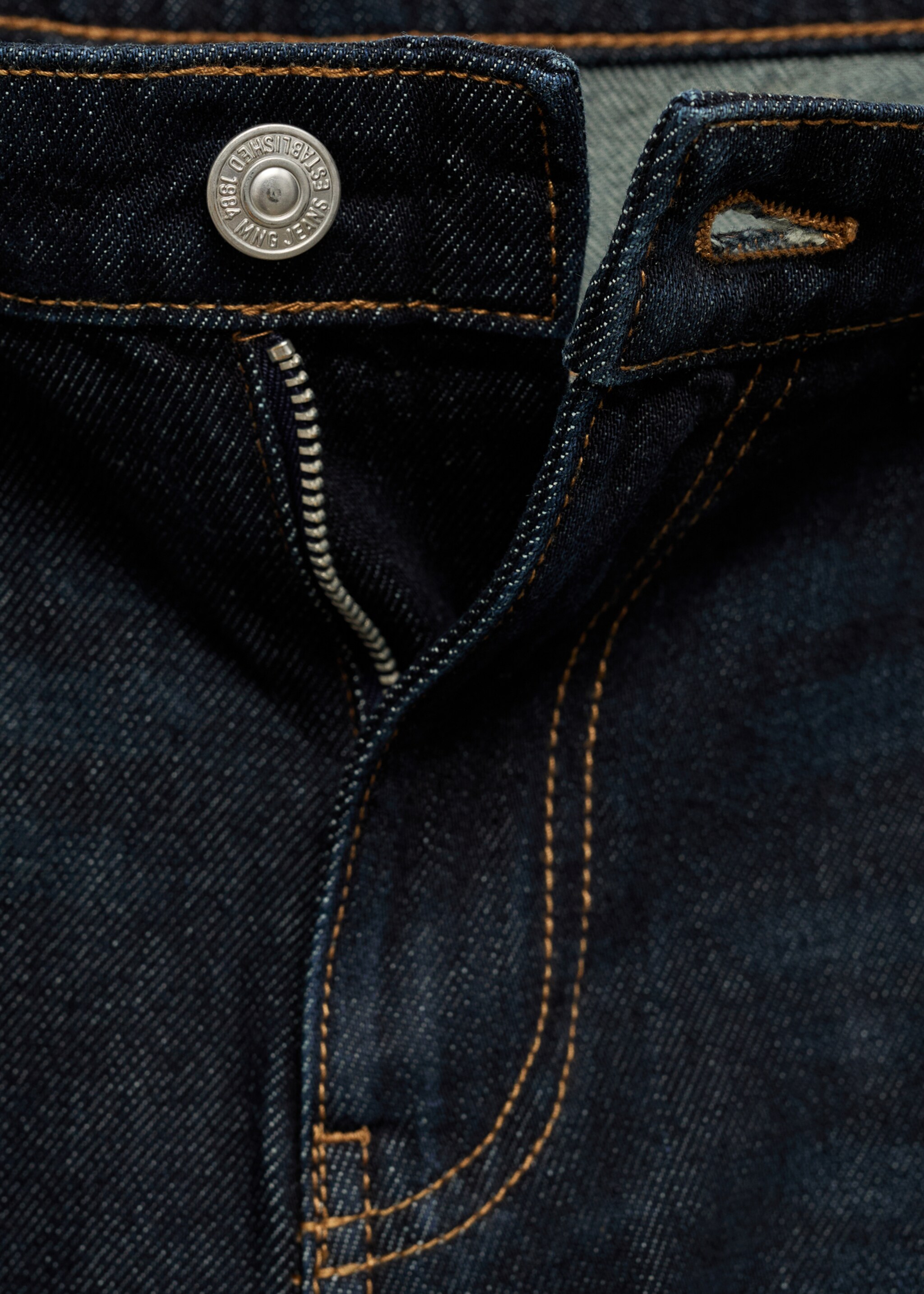 Low-rise rinse-wash wide-leg jeans - Details of the article 0