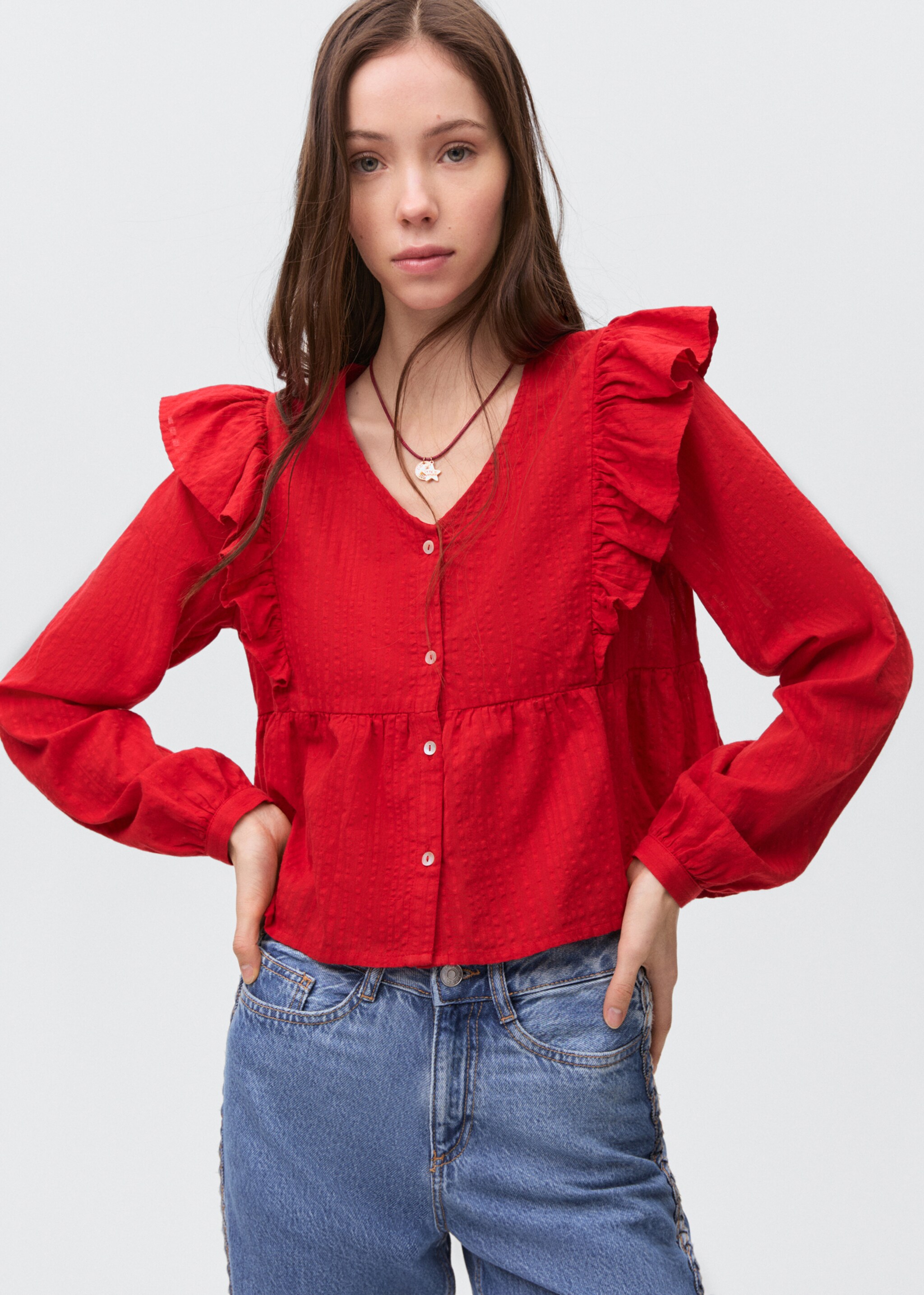 Ruffle shoulders blouse - Medium plane