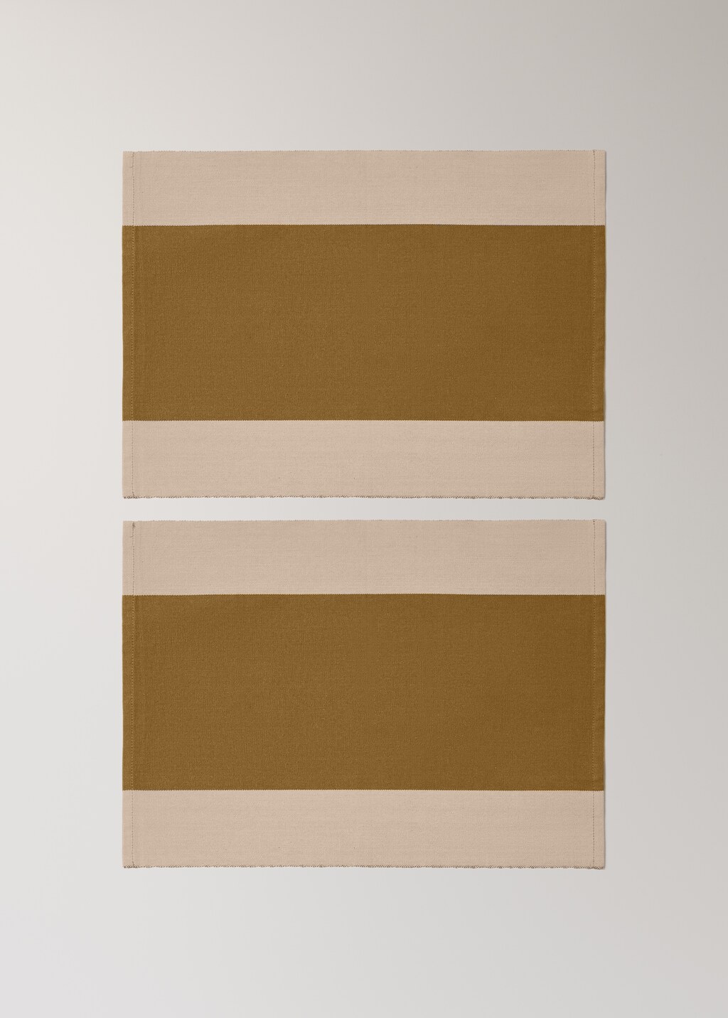 Cotton yarn-dyed striped placemat