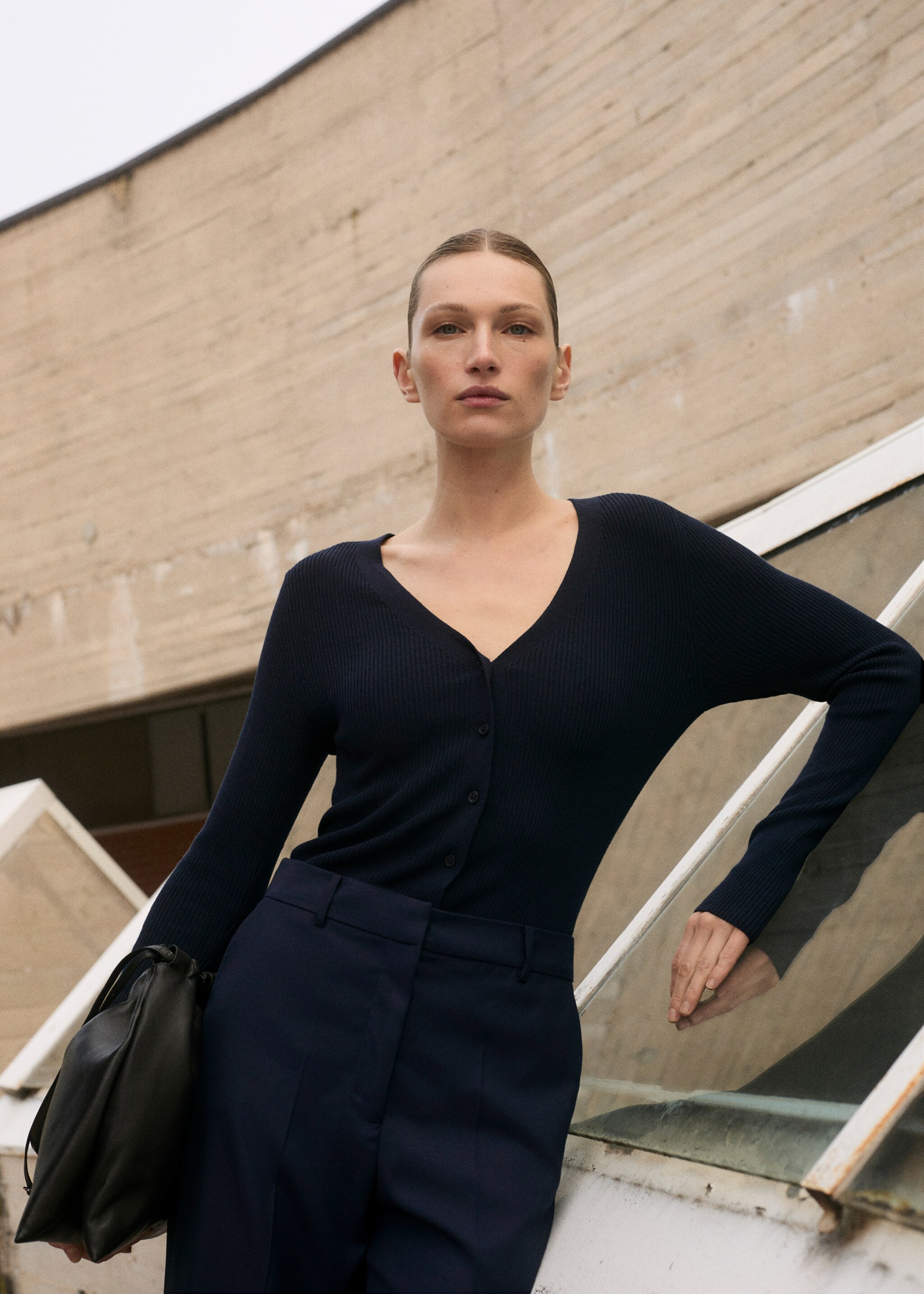 Contrast-bodice long jumpsuit - Details of the article 2