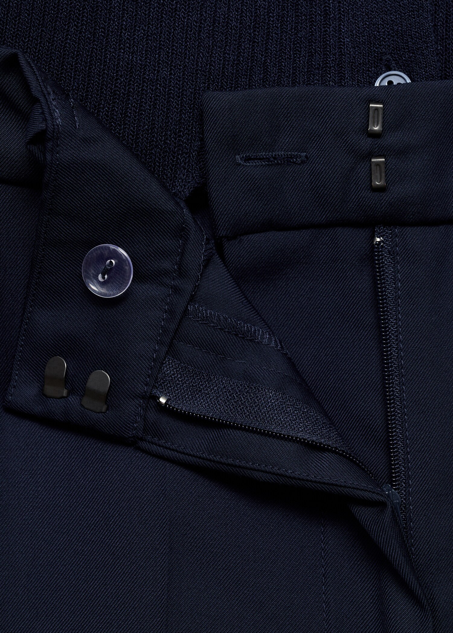Contrast-bodice long jumpsuit - Details of the article 8