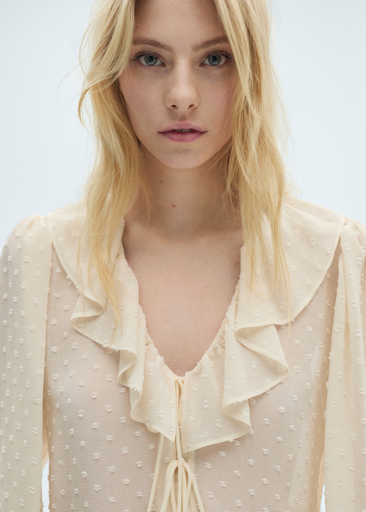 Ruffle blouse with tie closure - Women | MANGO USA