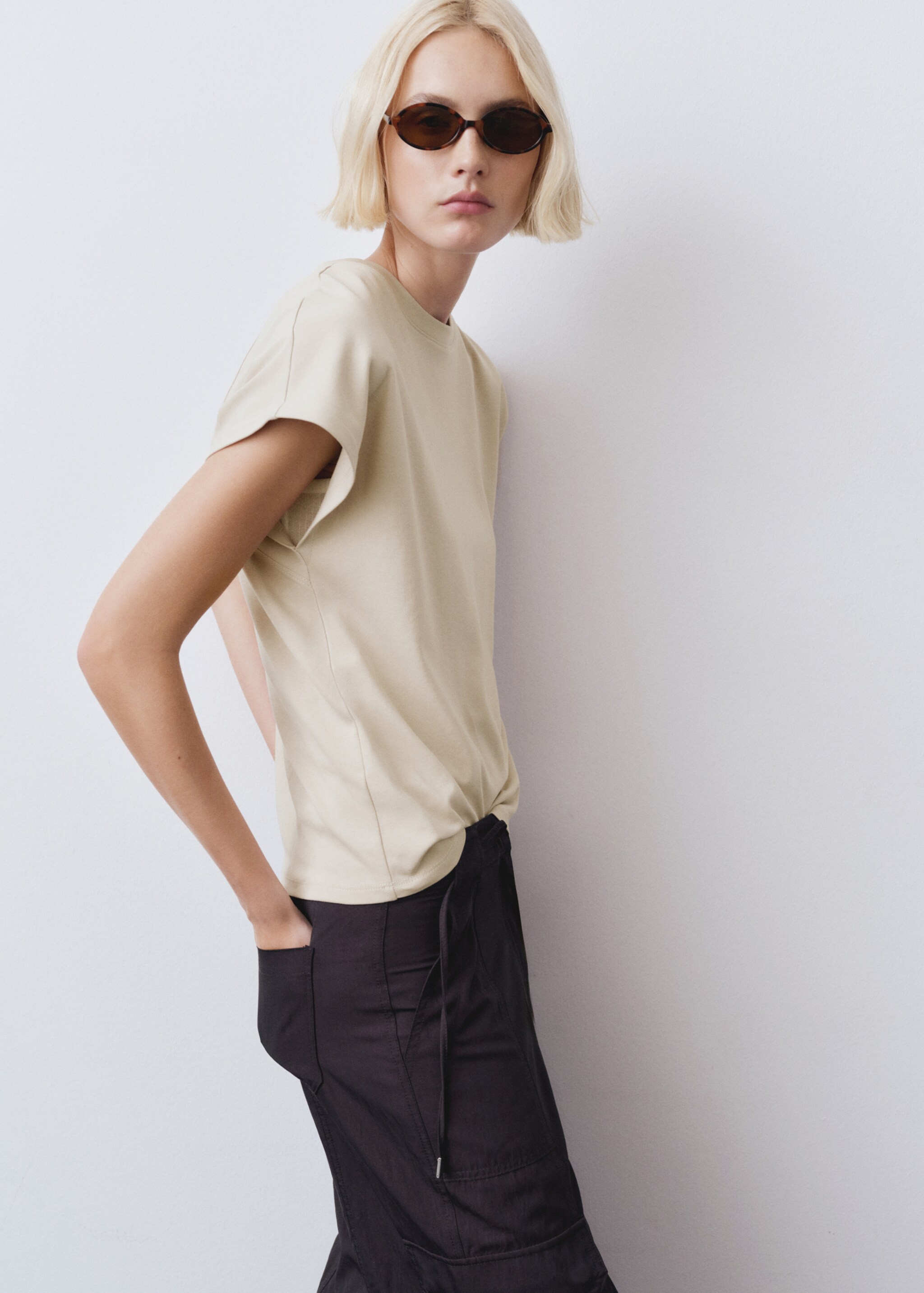 Rounded neck cotton t-shirt - Medium plane