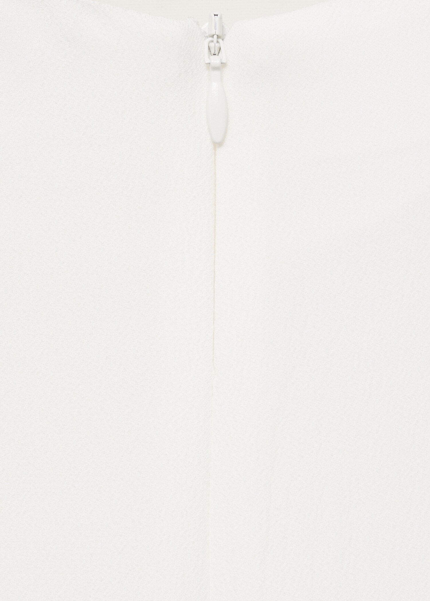 Sleeveless draped blouse - Details of the article 0