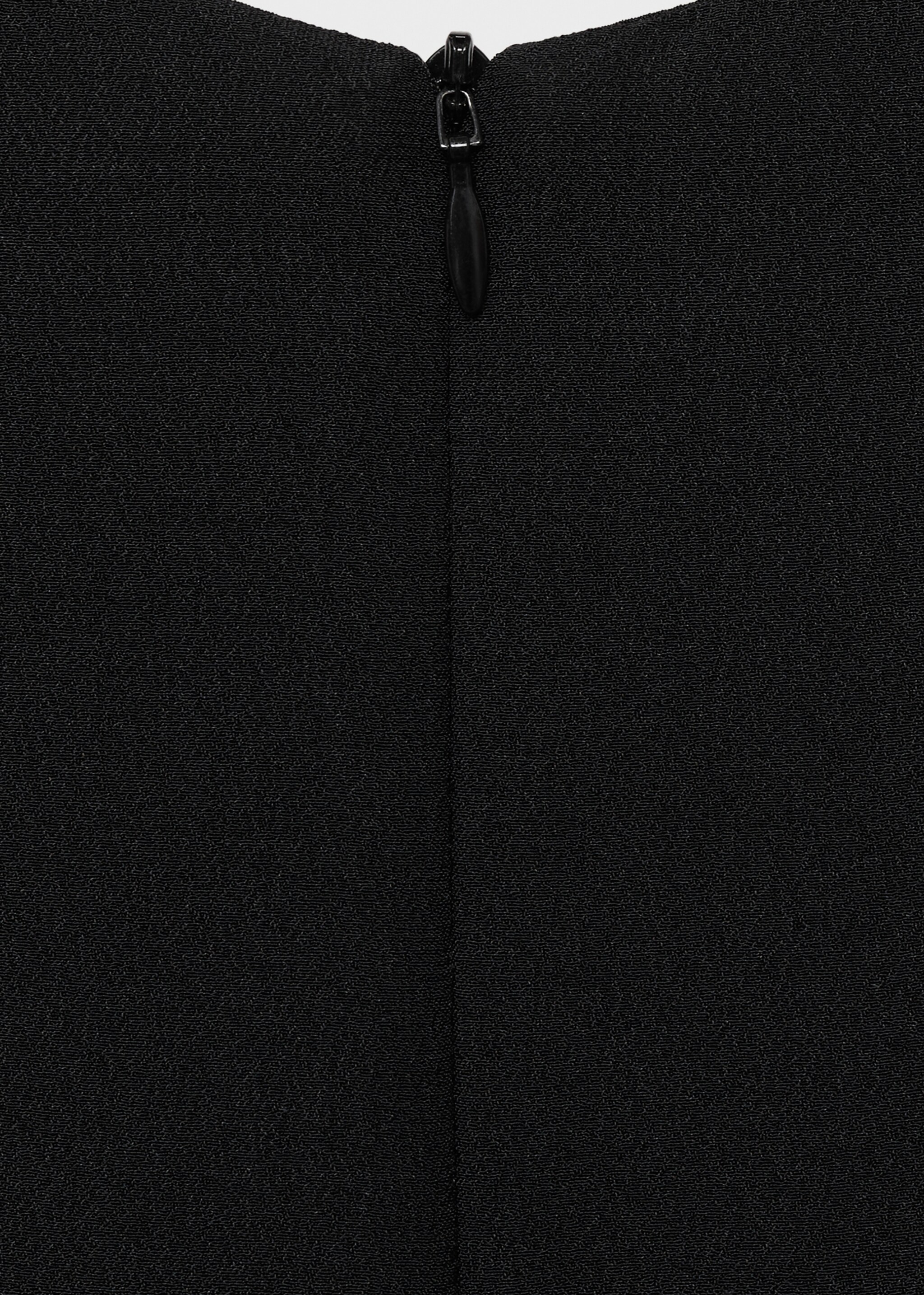 Sleeveless draped blouse - Details of the article 0