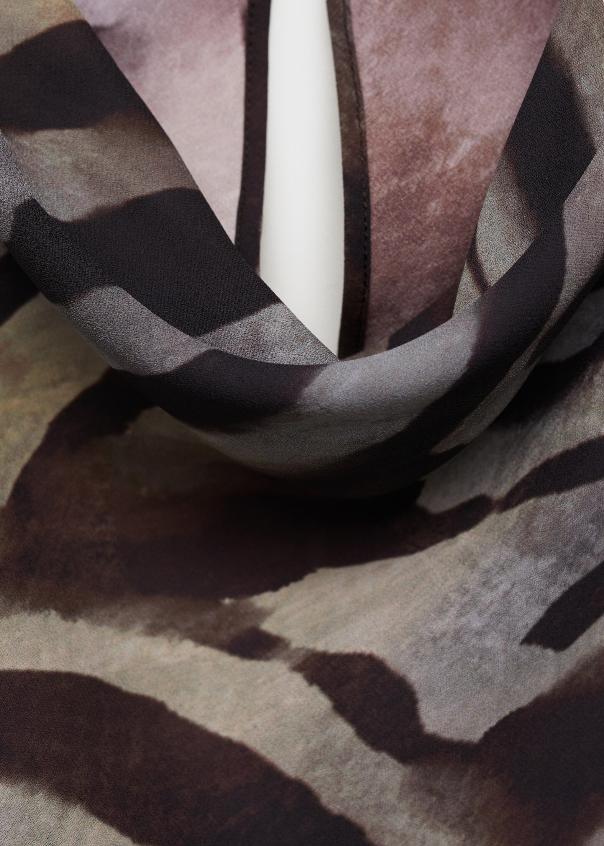 Zebra satin blouse - Details of the article 8