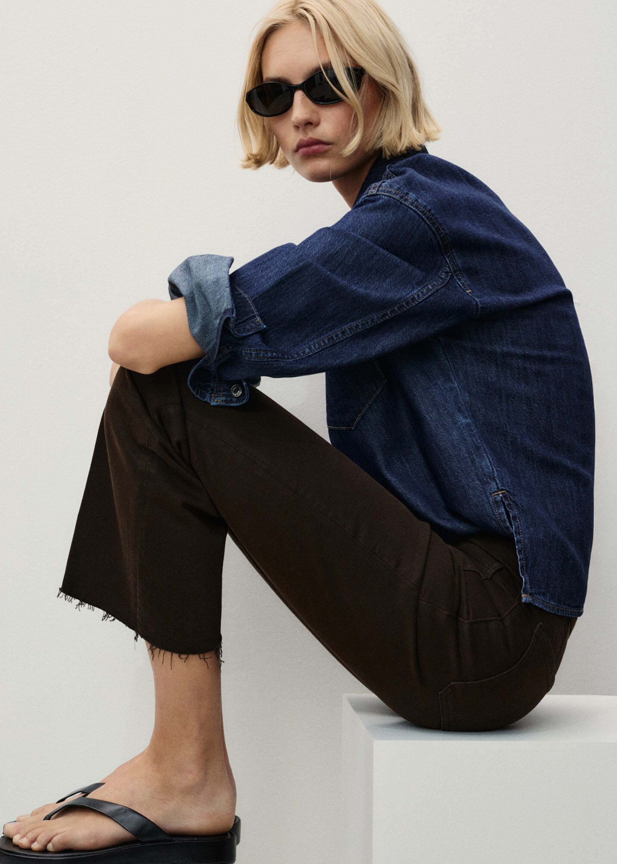Jeans flare crop bolsillos - Detalle del artículo 3