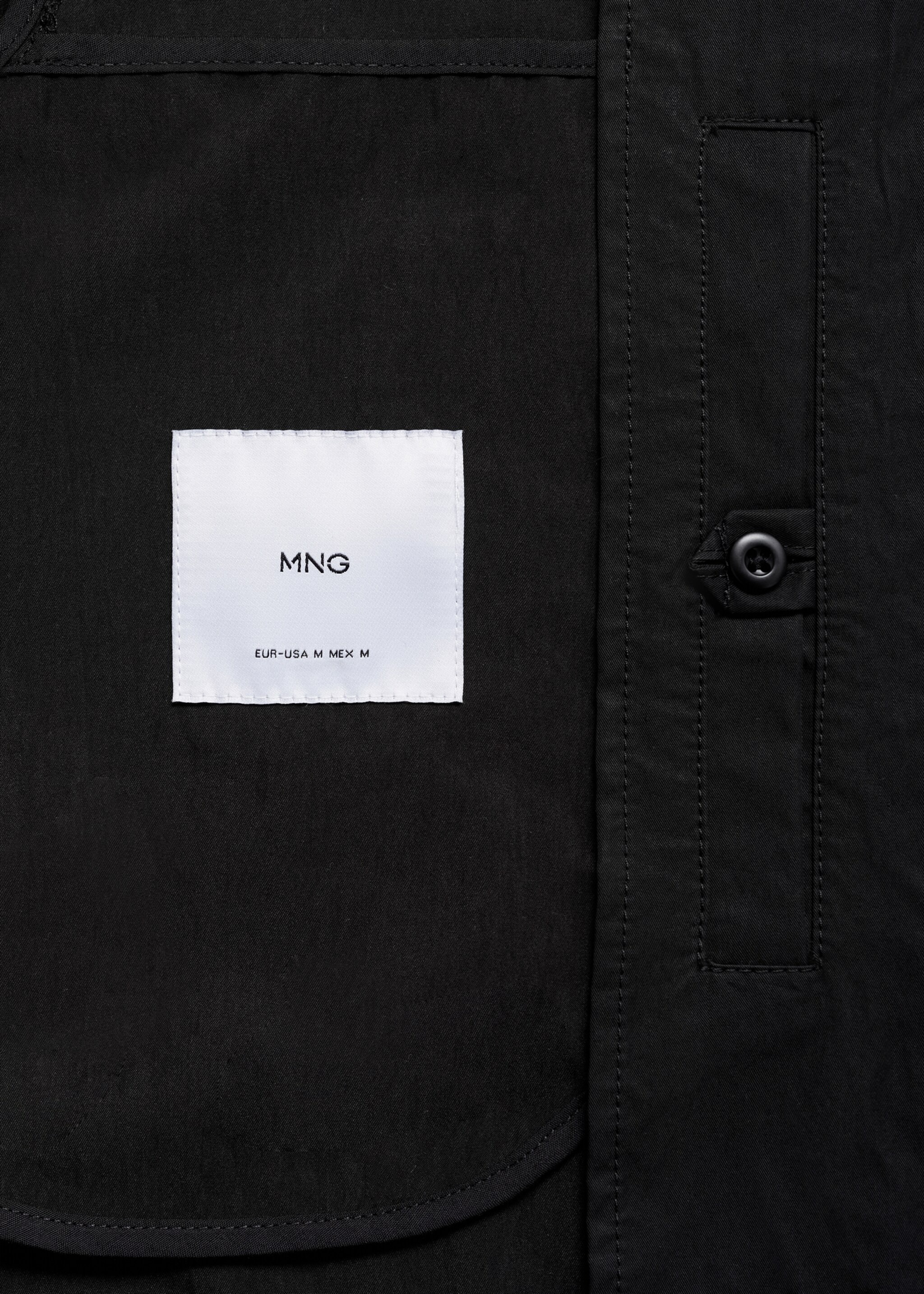 Trench coat with belt and hood - Details of the article 0