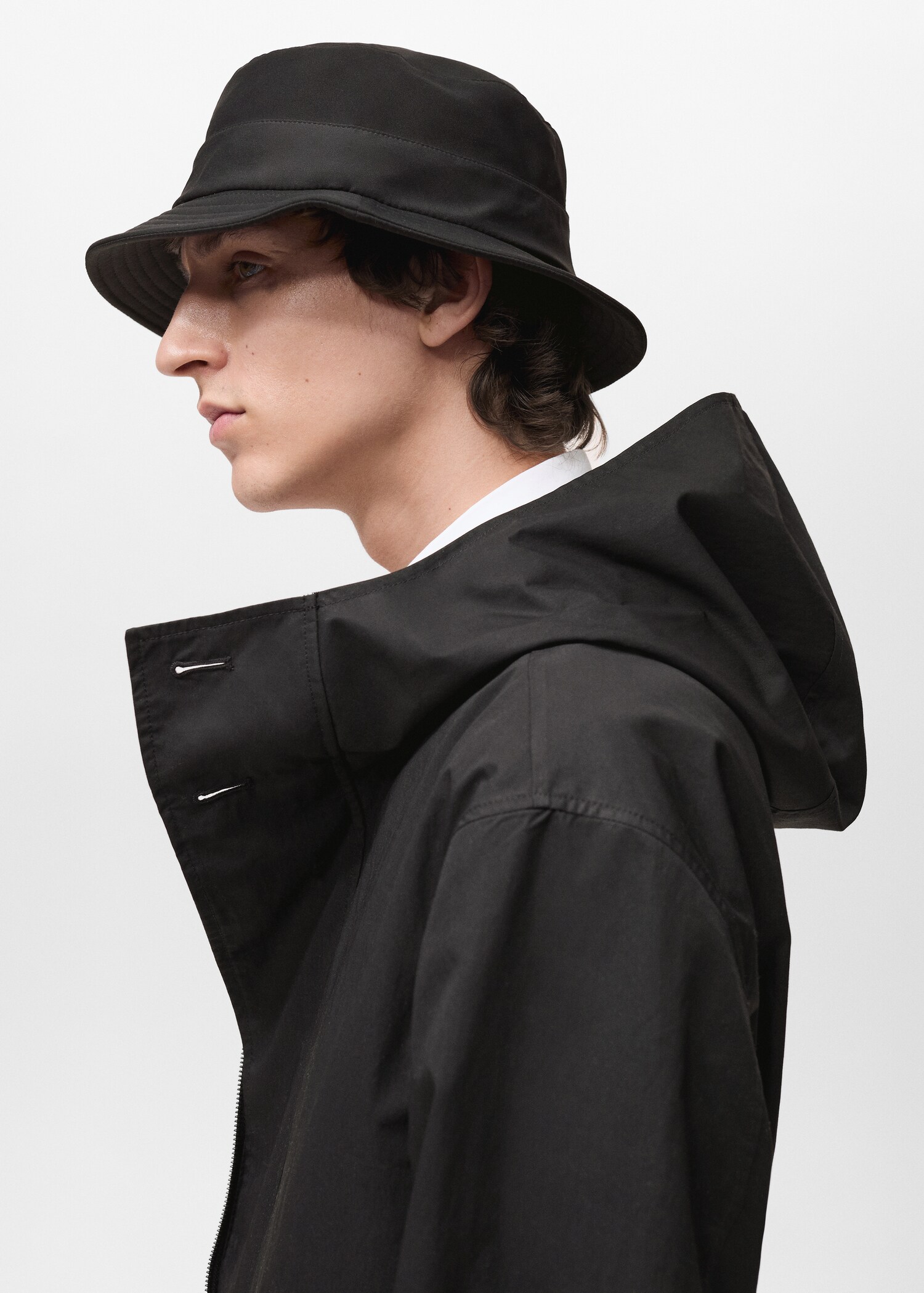 Trenchcoat met capuchon en ceintuur - Detail van het artikel 1
