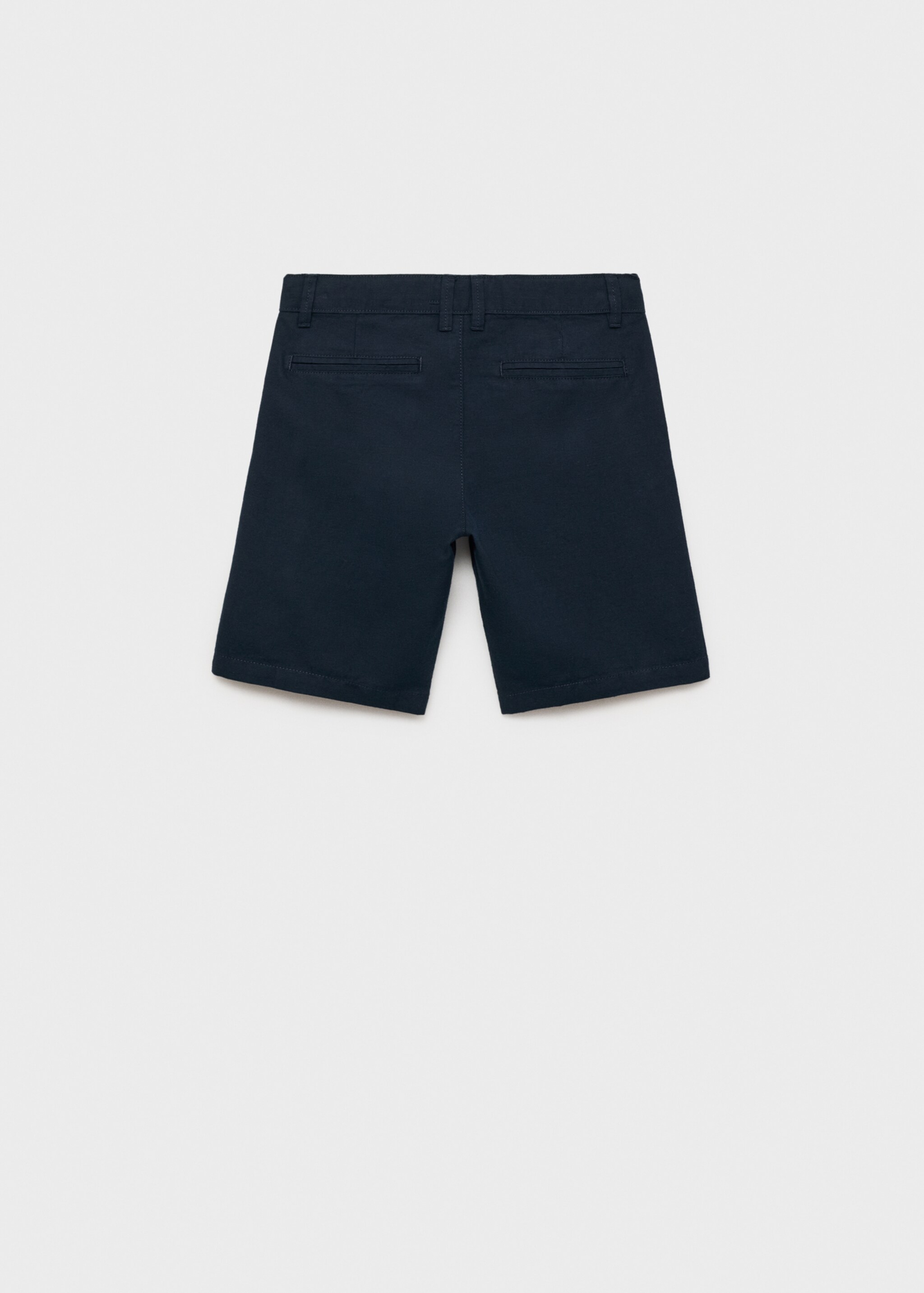 Chino-Bermudashorts aus Leinen - Rückseite des Artikels