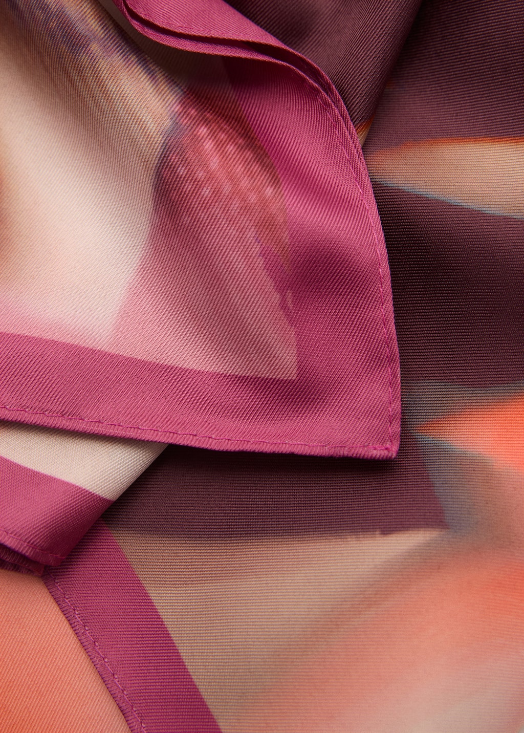 Printed satin scarf - Women | MANGO USA