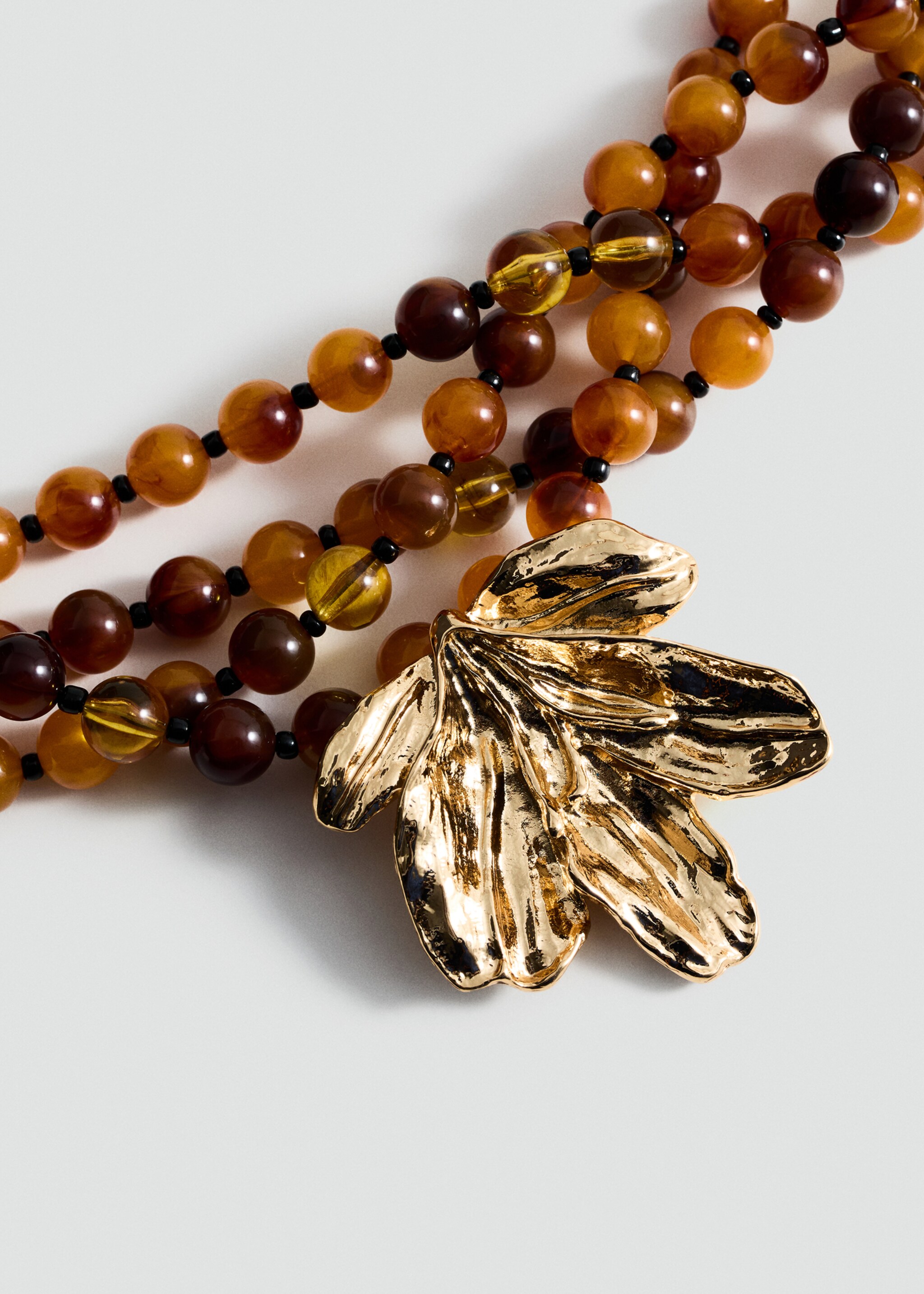 Combined beads necklace - Medium plane
