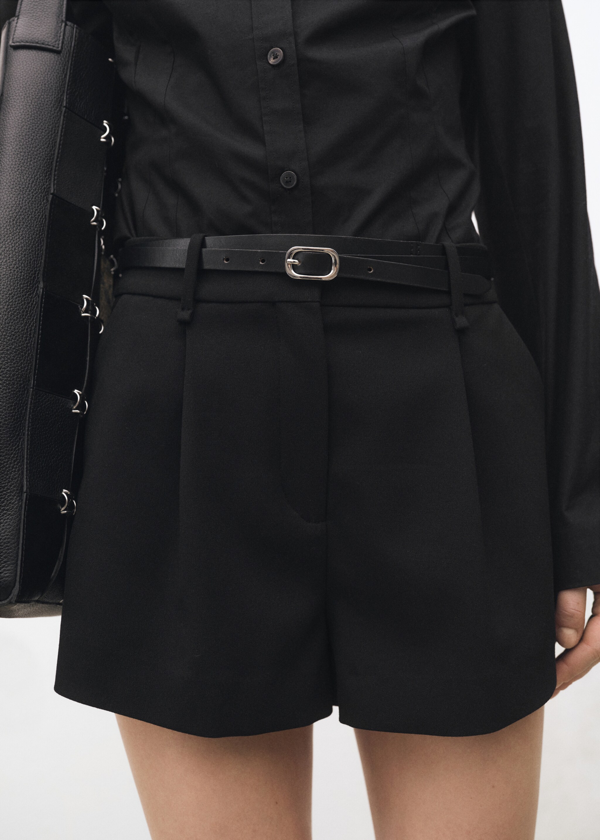 Short costume à pinces - Détail de l'article 6