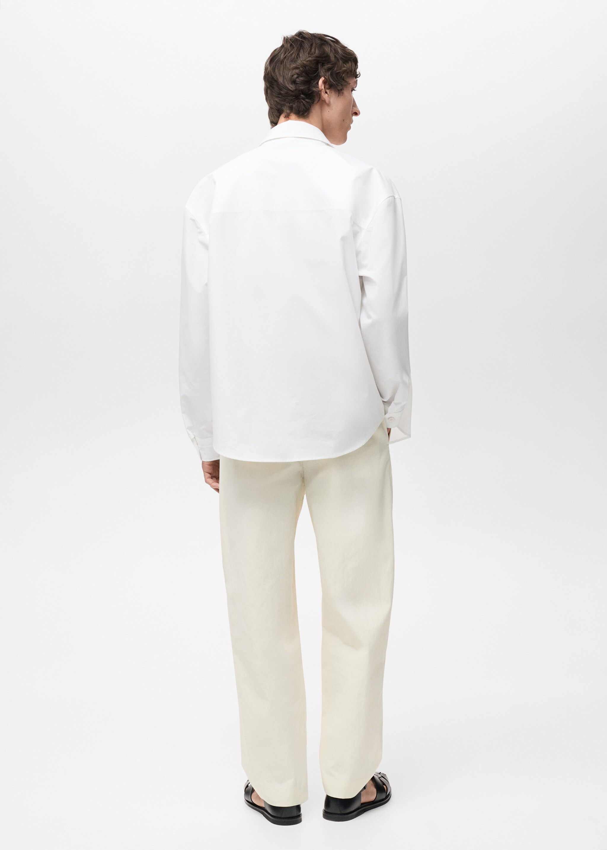 100% cotton relaxed-fit shirt - Reverse of the article